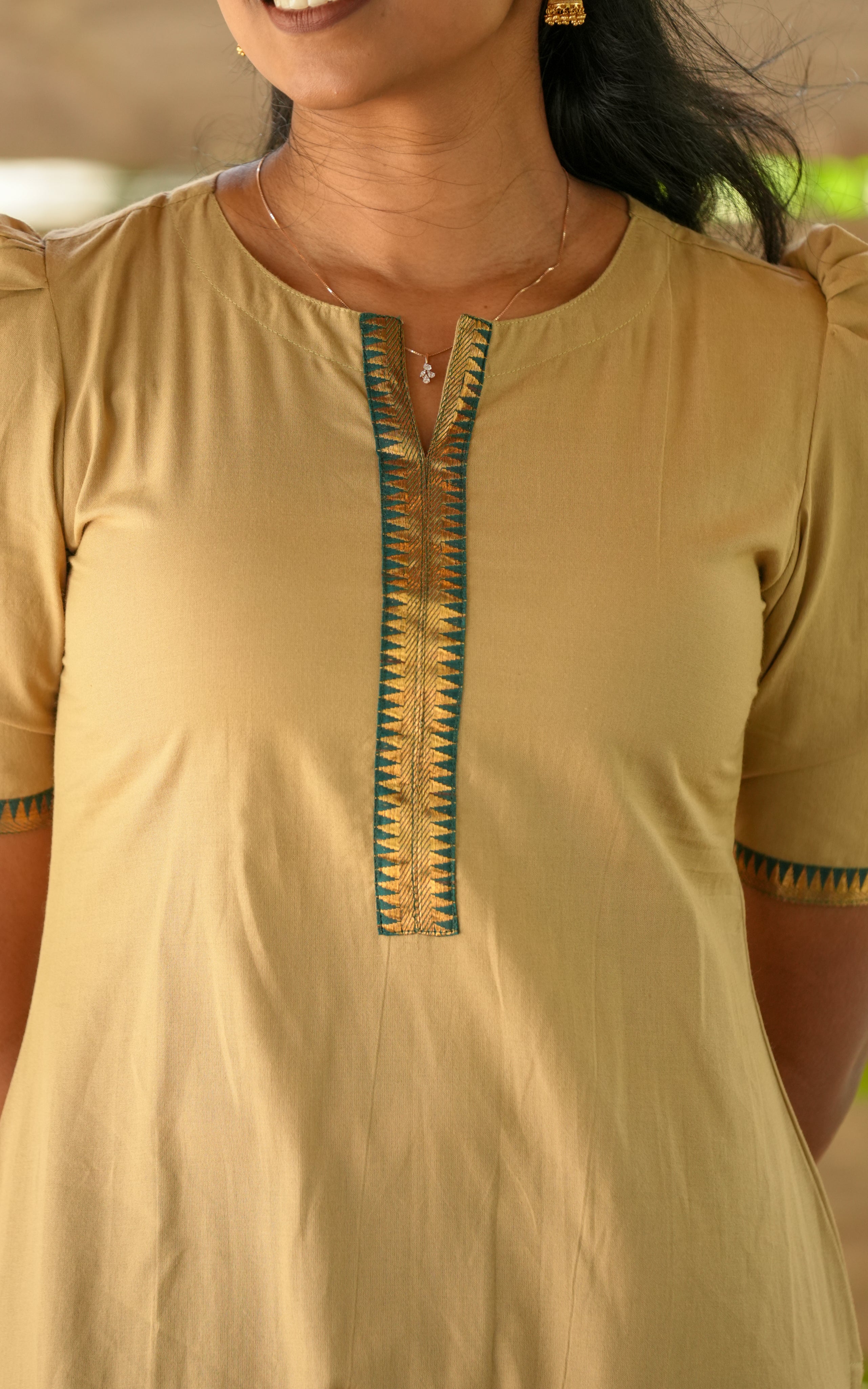 Elegant kurti style for women