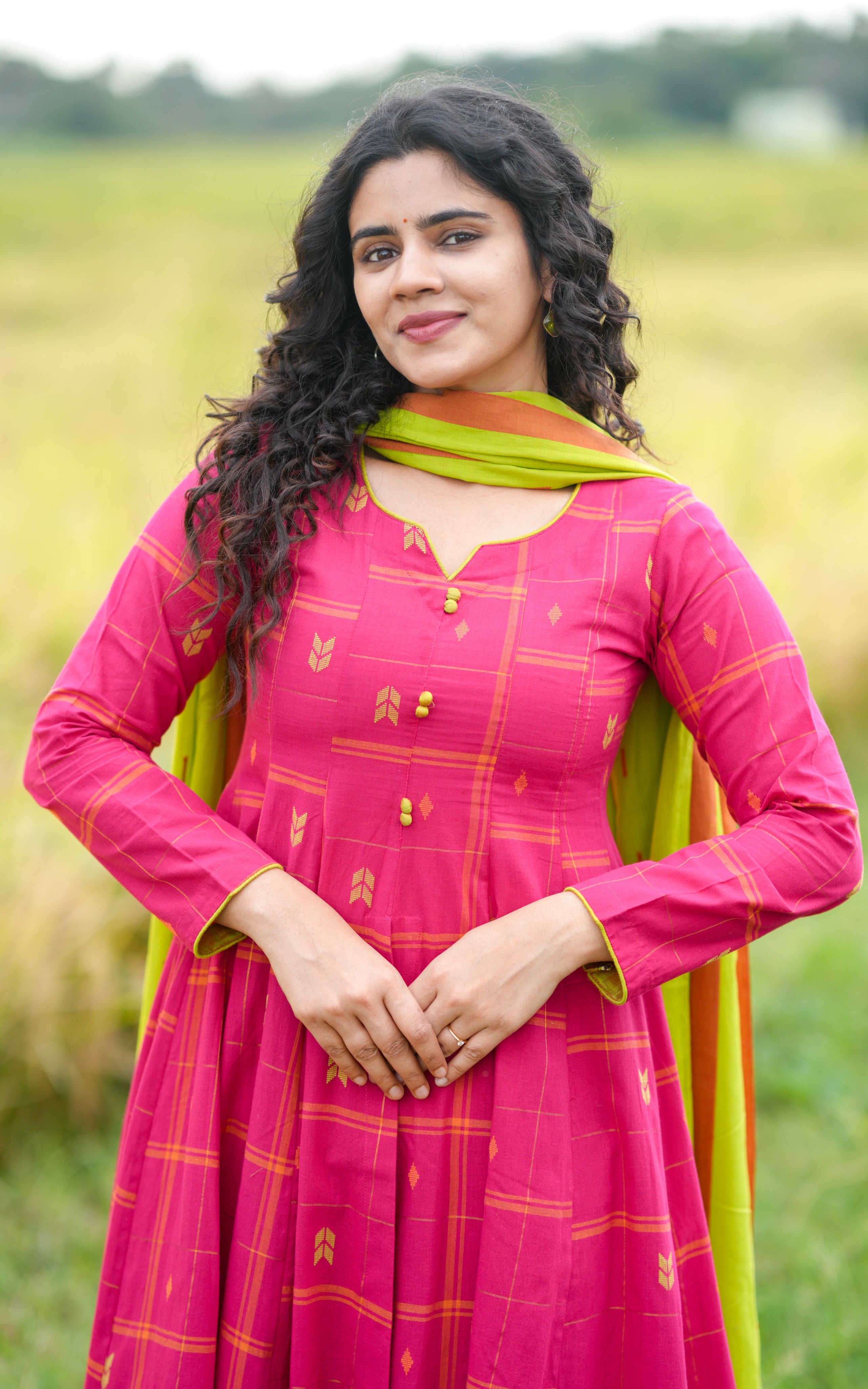 Elegant kurti style for women
