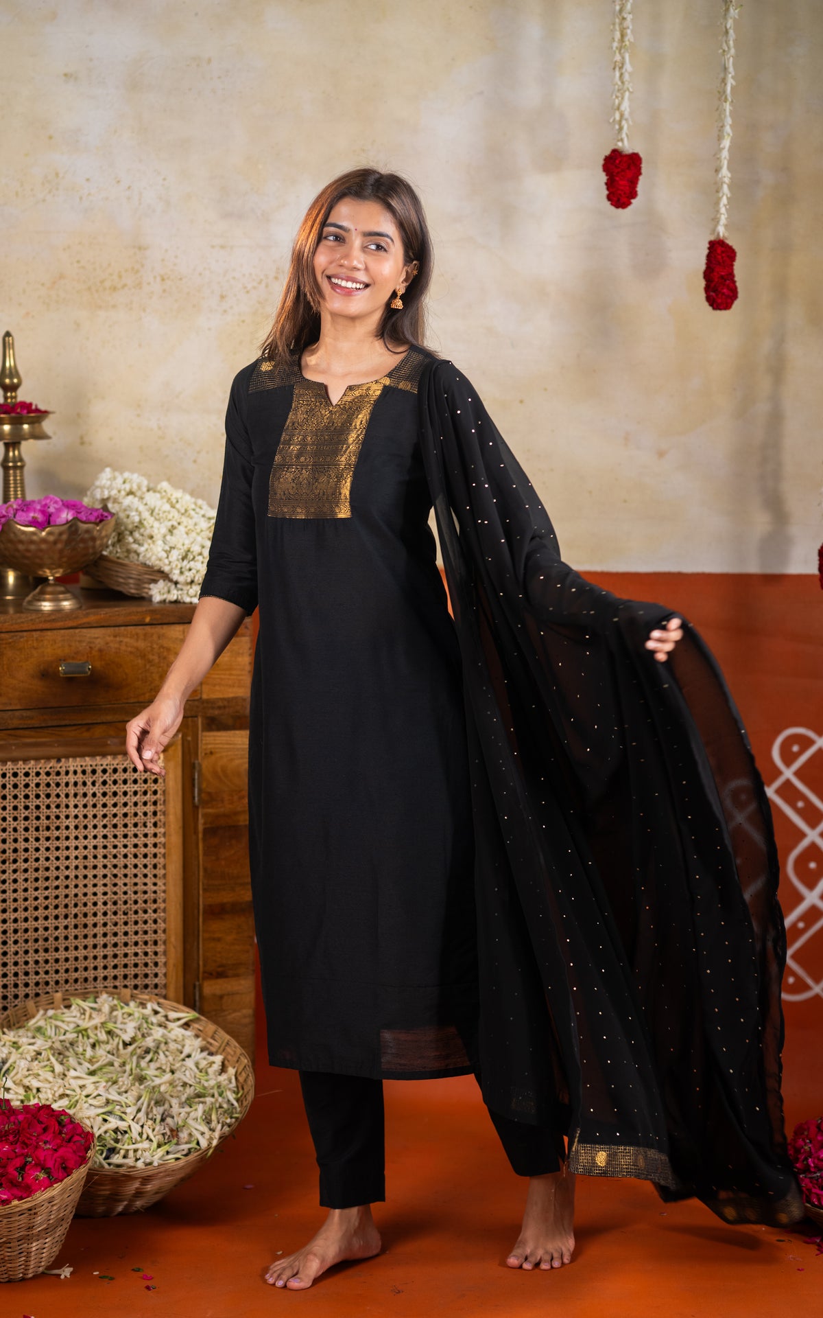 Vintage Mayil (Kurti+Dupatta)