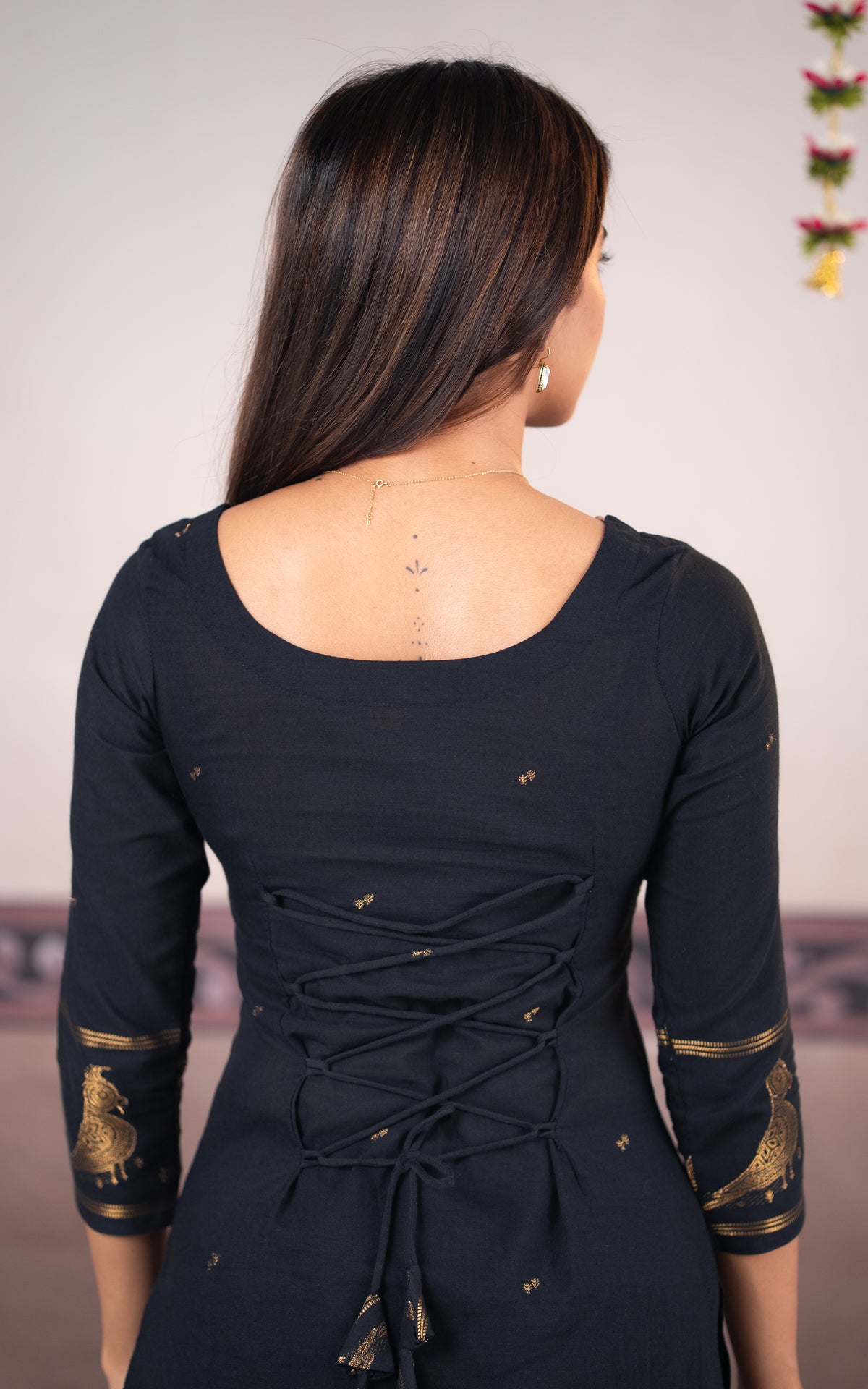 Paingili Black (Kurti+Dupatta)