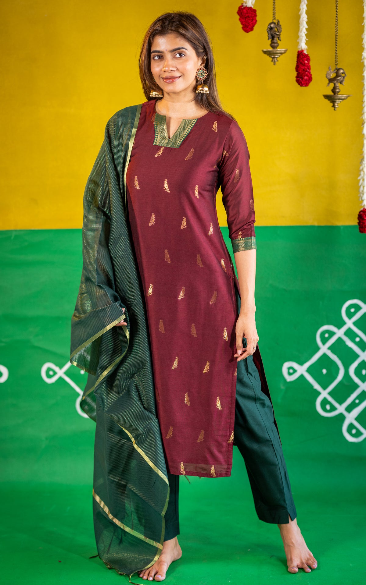 Mayil Brown (Kurti+Dupatta)