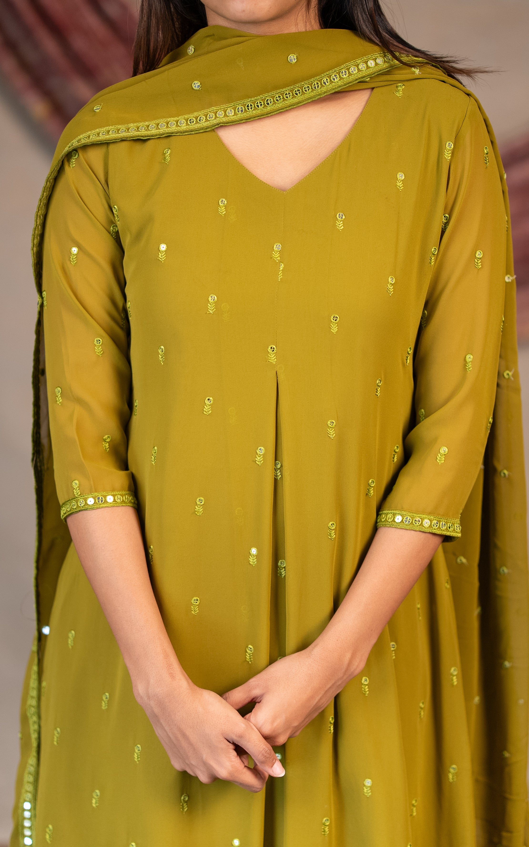 Yatra Mehandi Green (Kurti+Dupatta)