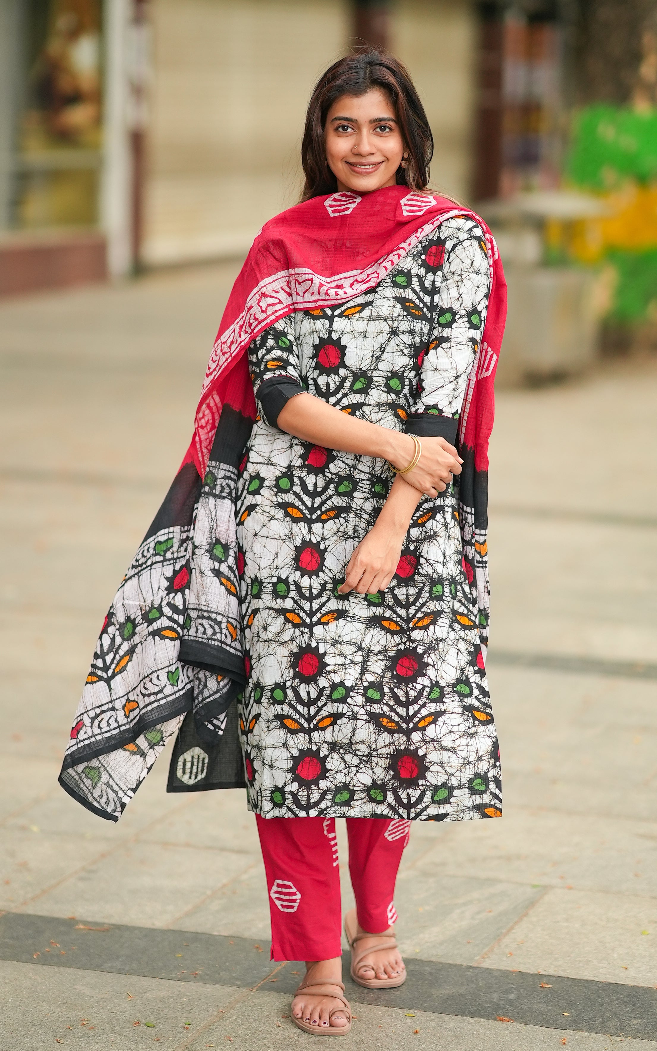 Pranika A (Kurti+Pant+Dupatta)