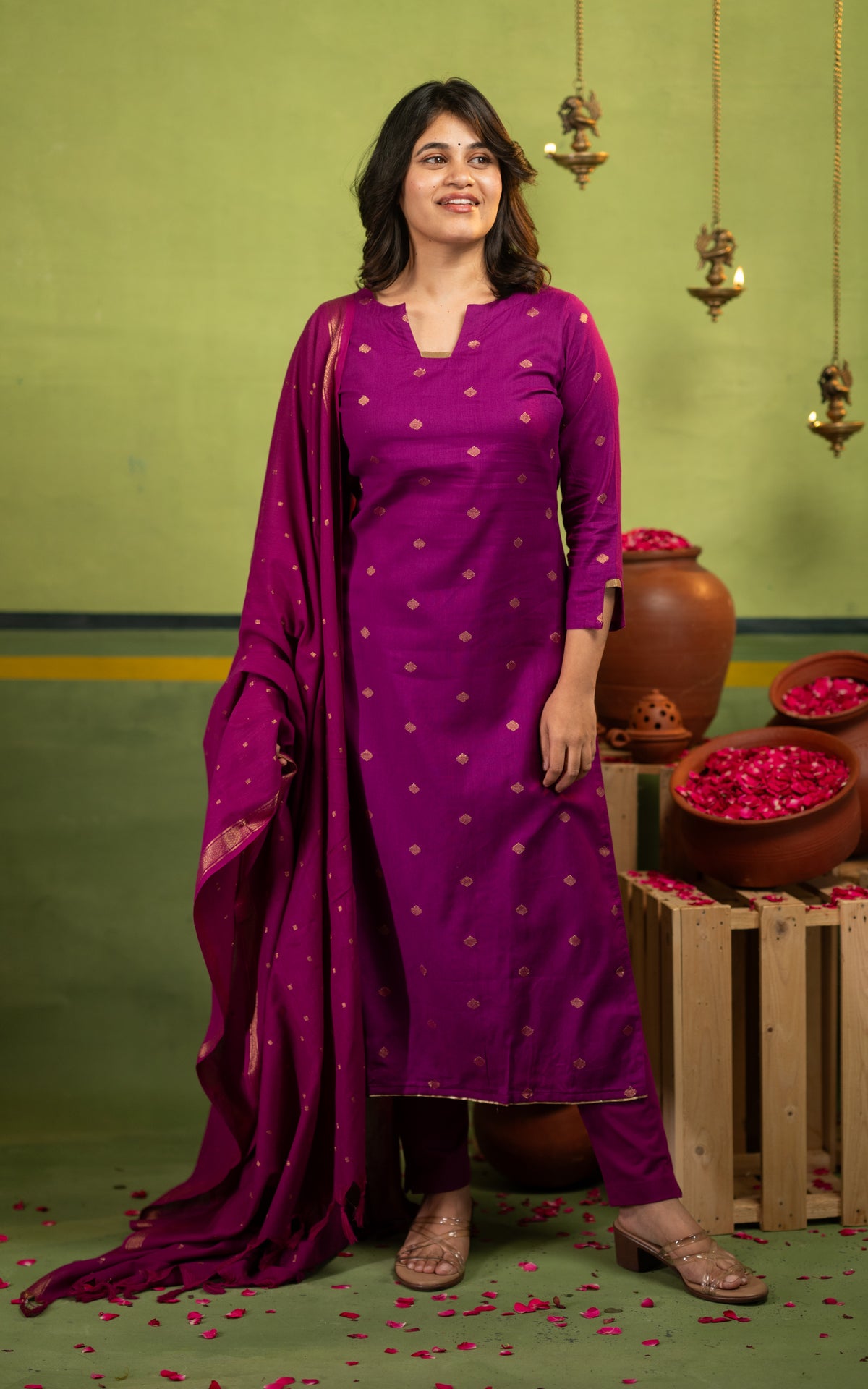Kaththari Poo (Kurti+Dupatta)