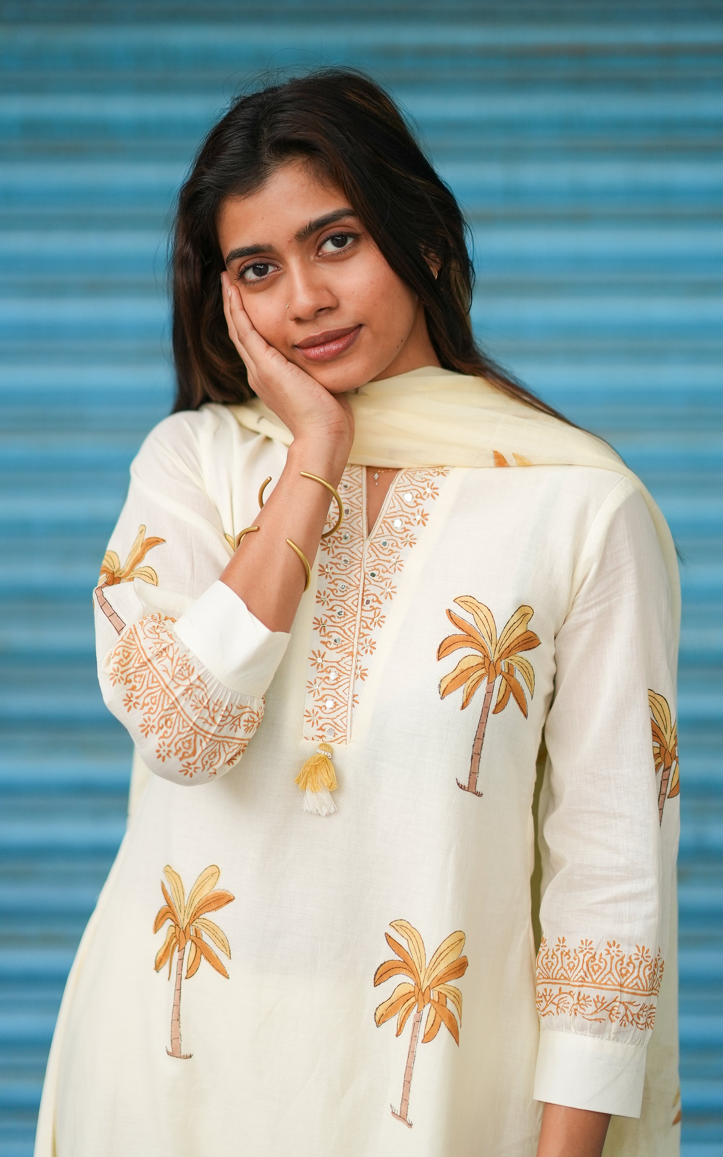 White Beauty A (Kurti+Pant+Dupatta)