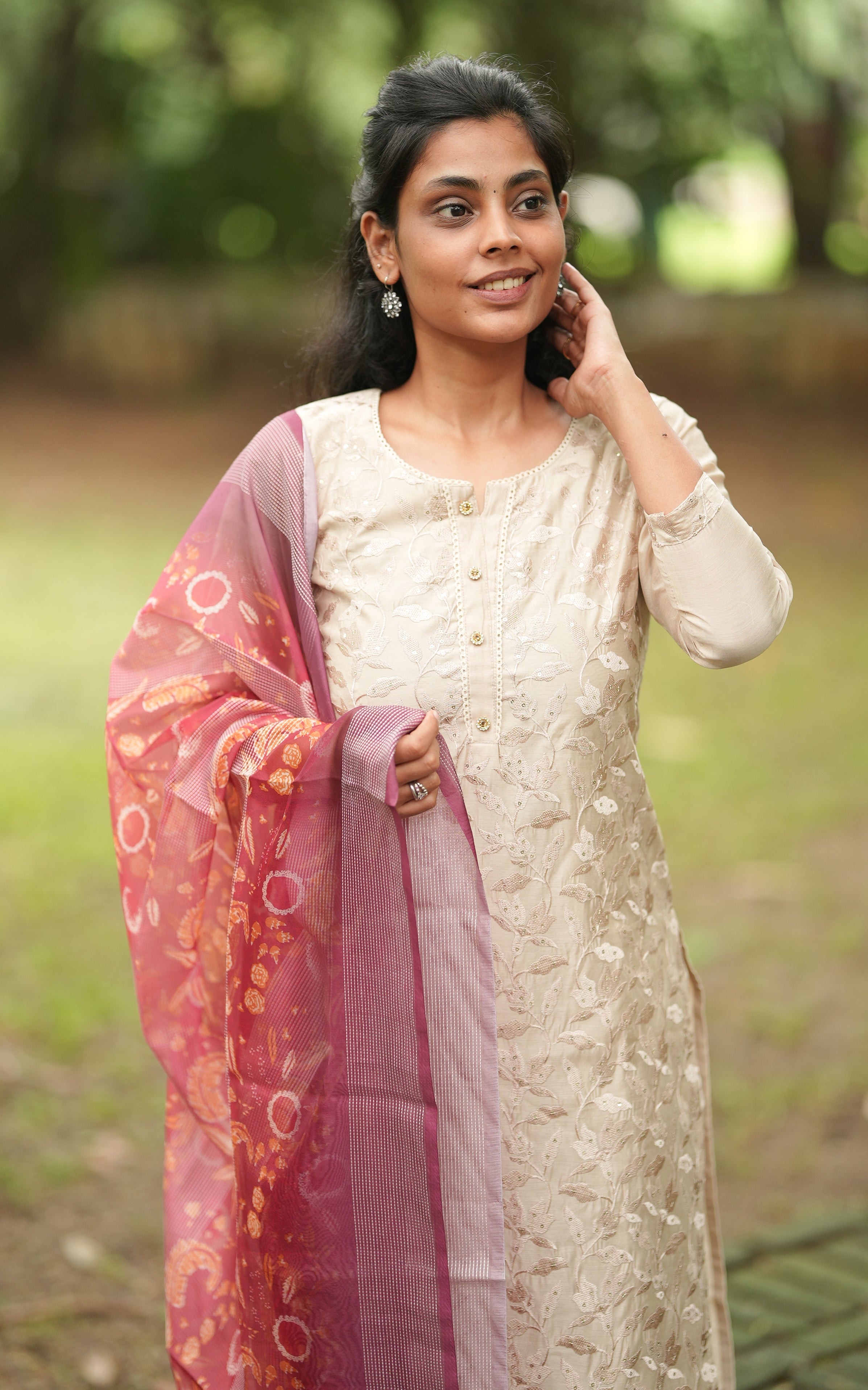 Remi (Kurti+Pant+Dupatta) KURTIS Instore