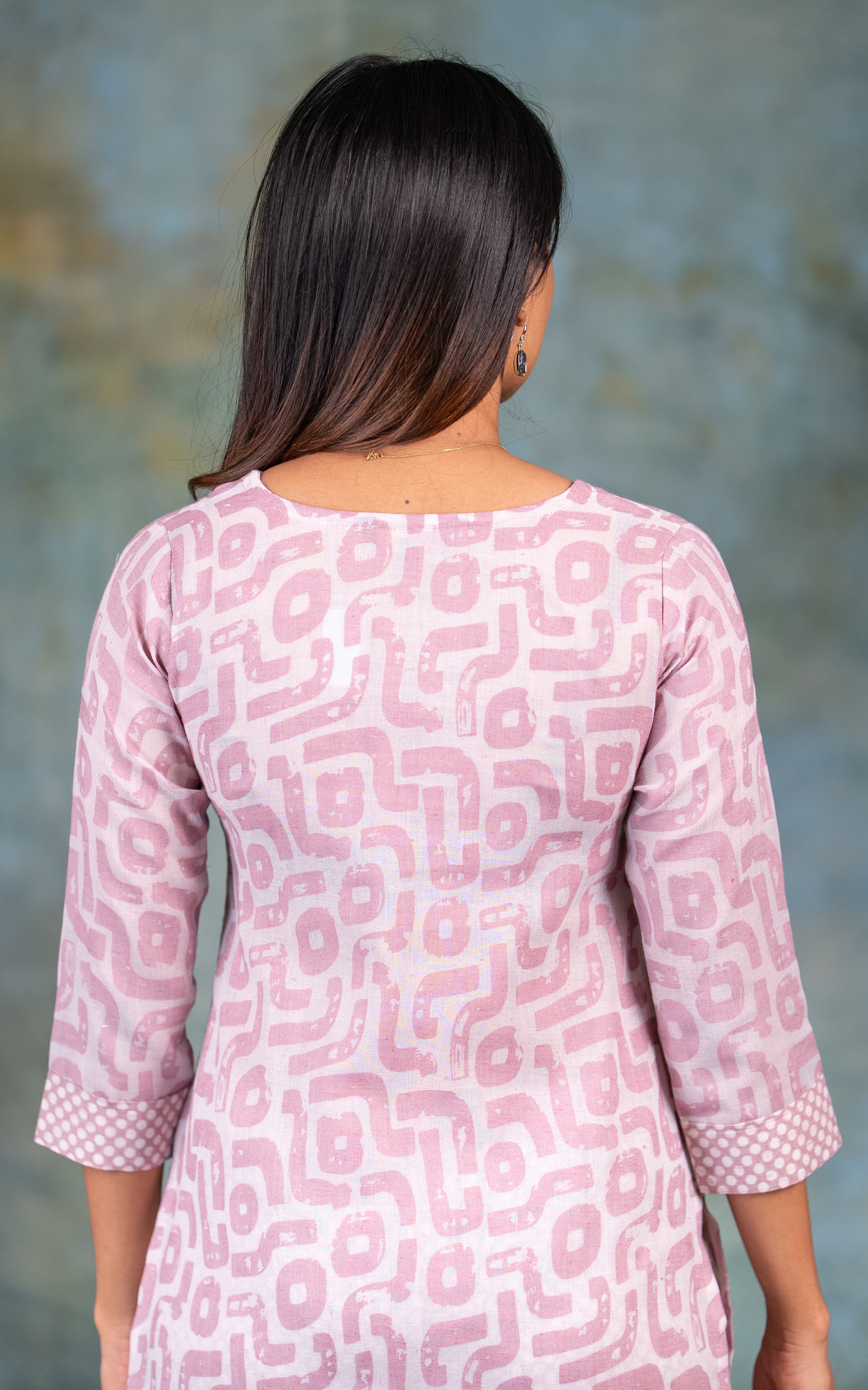 Thanishka (Kurti+Pant+Dupatta)