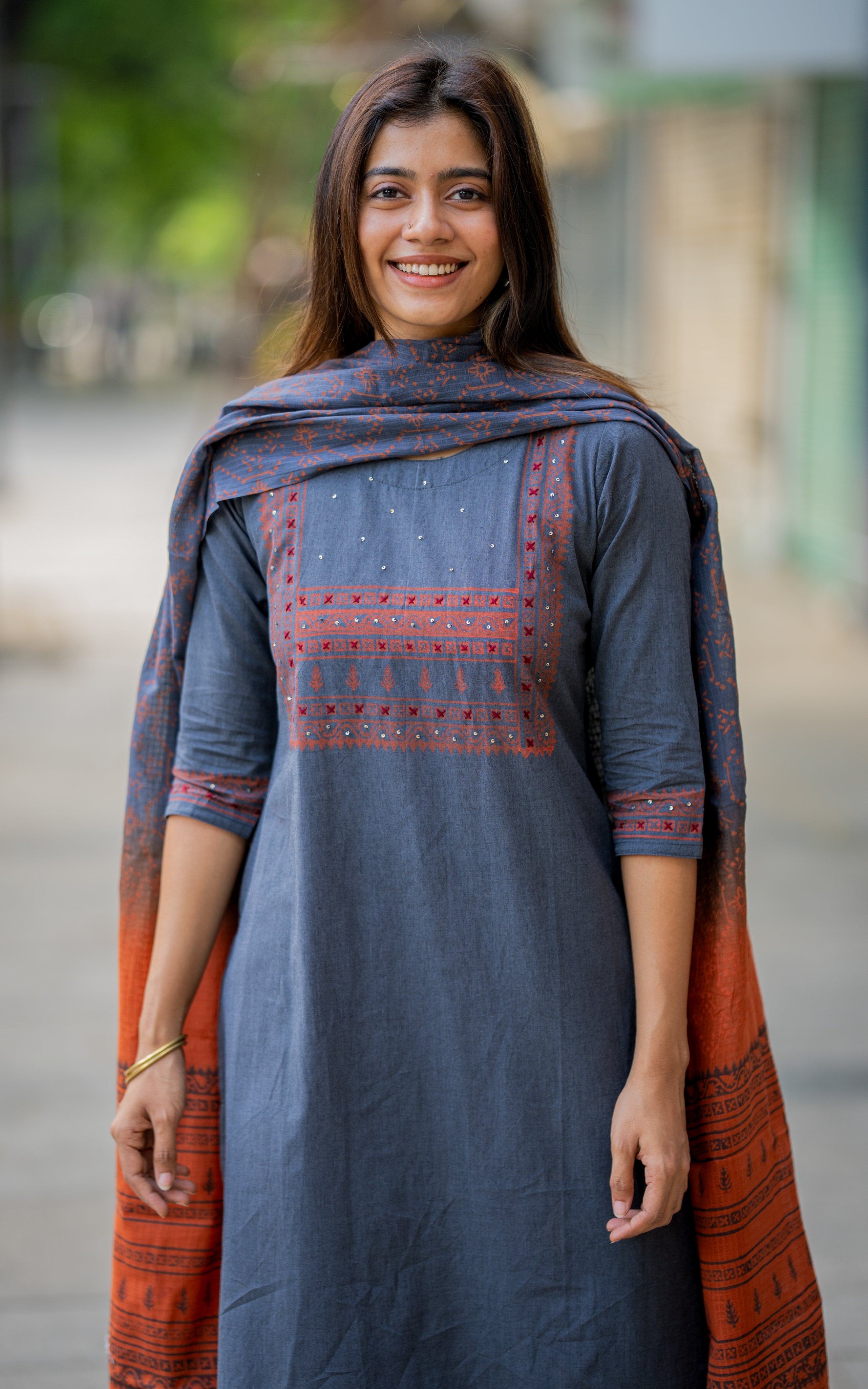 Miranjana Grey (Kurti+Dupatta)