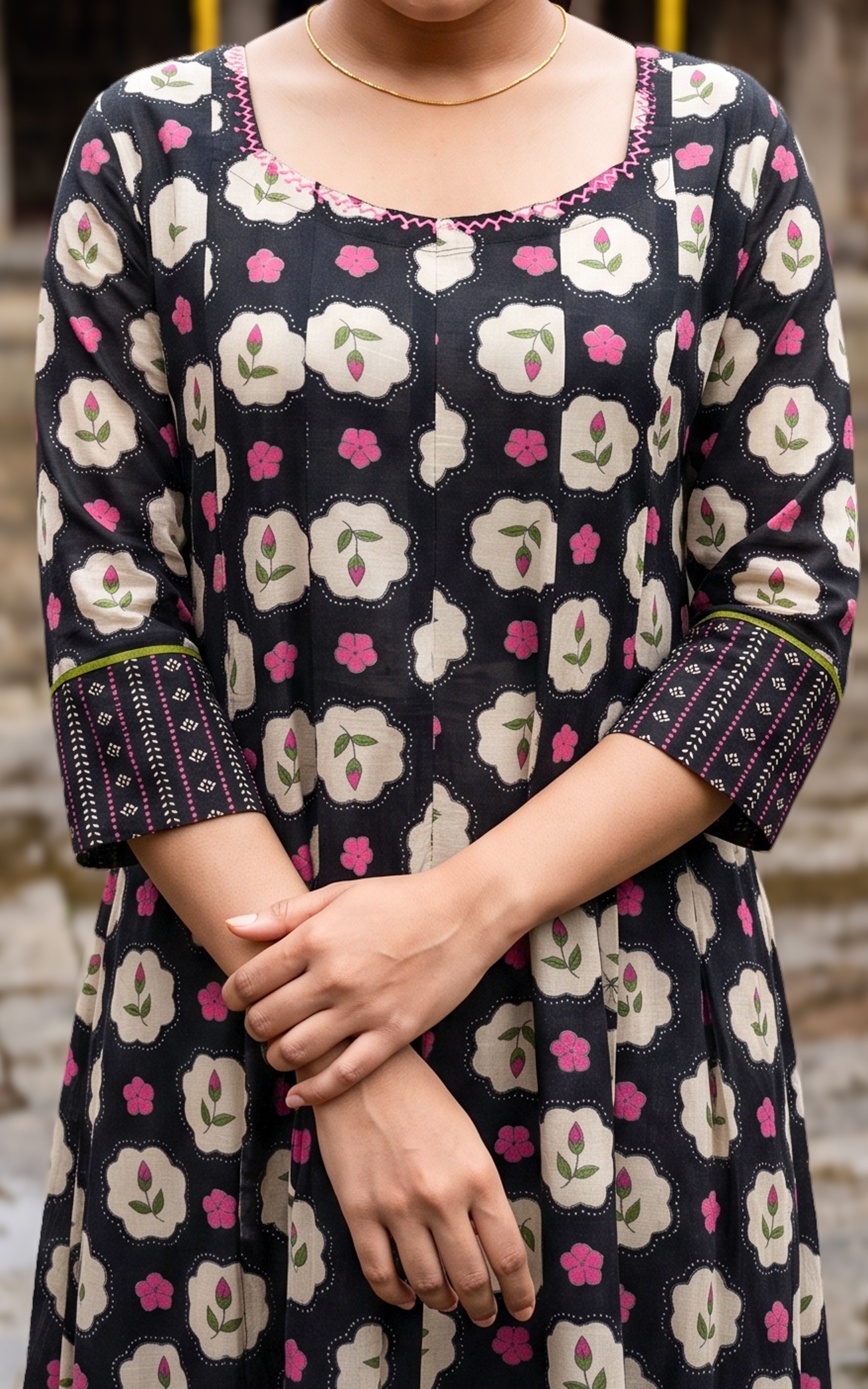 Takasha Black (Kurti+Dupatta)