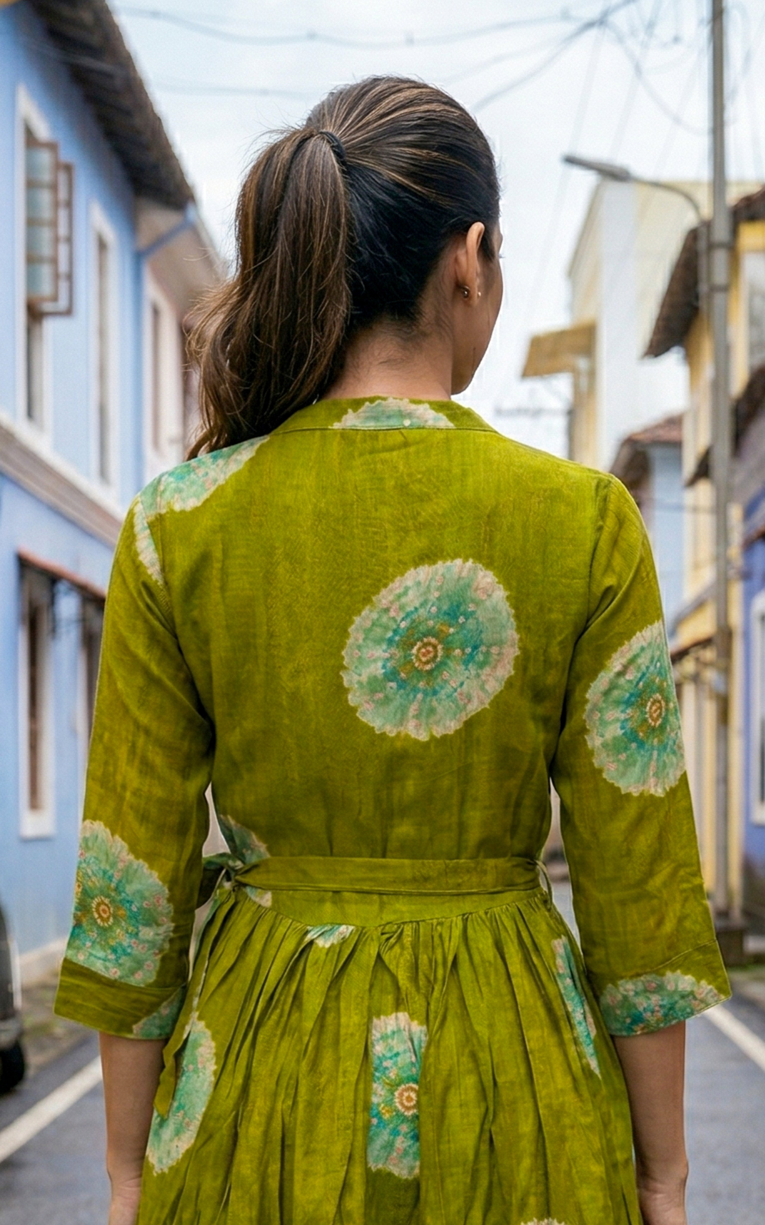 Belsy Mehendi Green