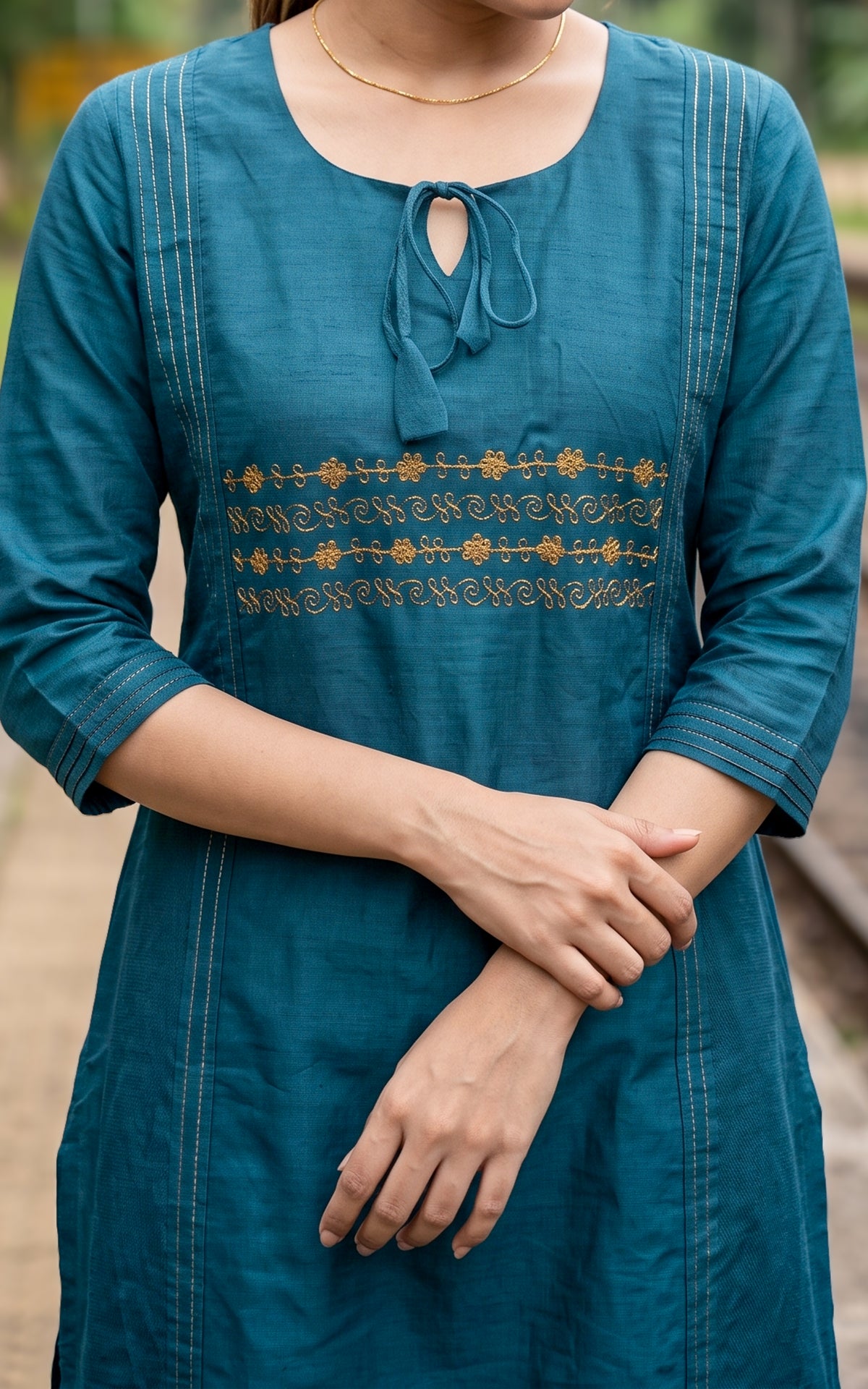 Suthandhira Teal Blue