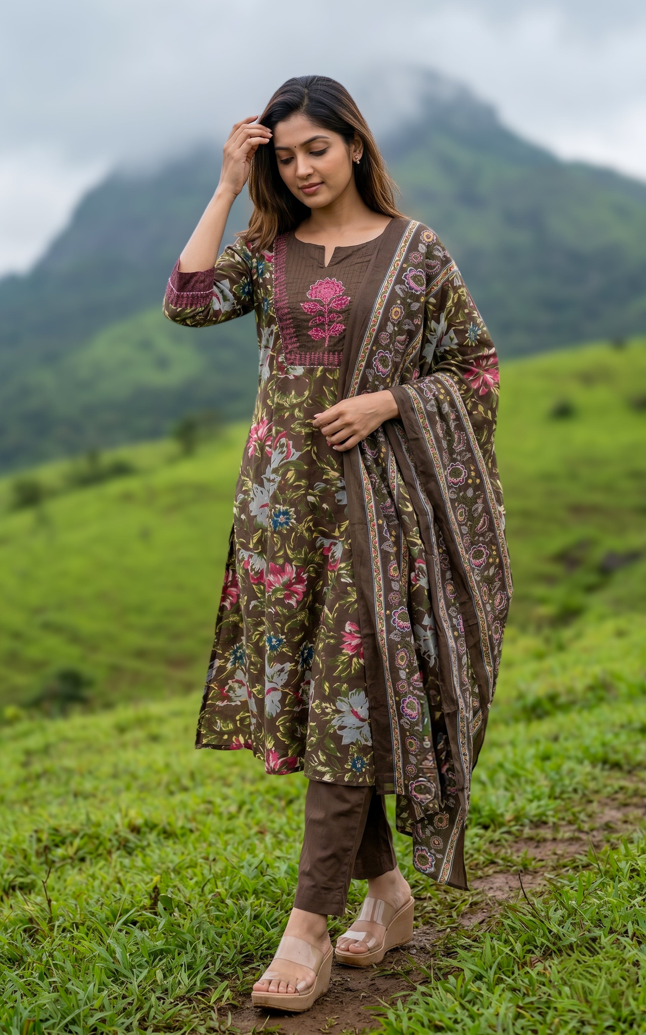 Sharla C (Kurti+Pant+Dupatta)