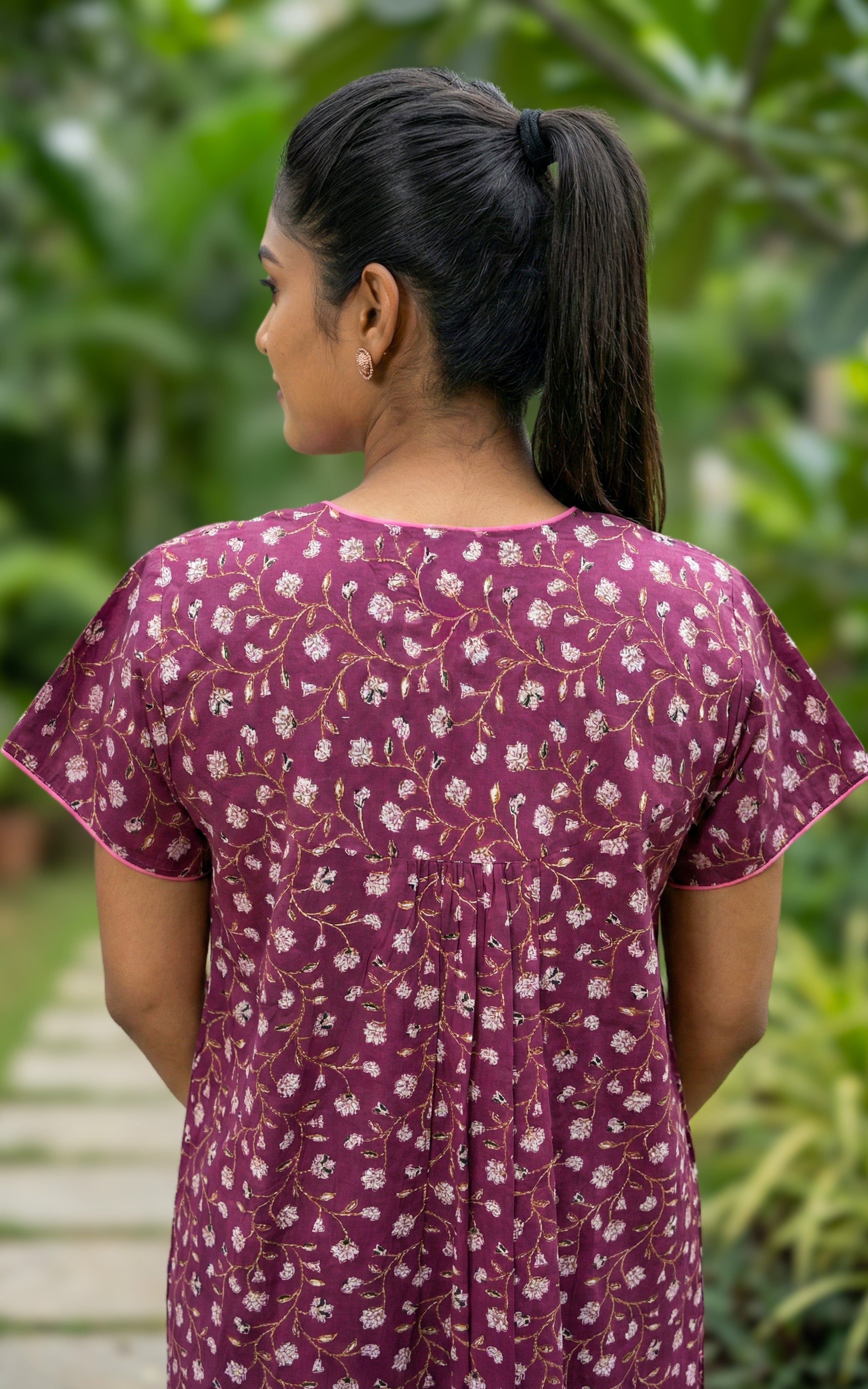 Comfortable printed cotton nighty for women