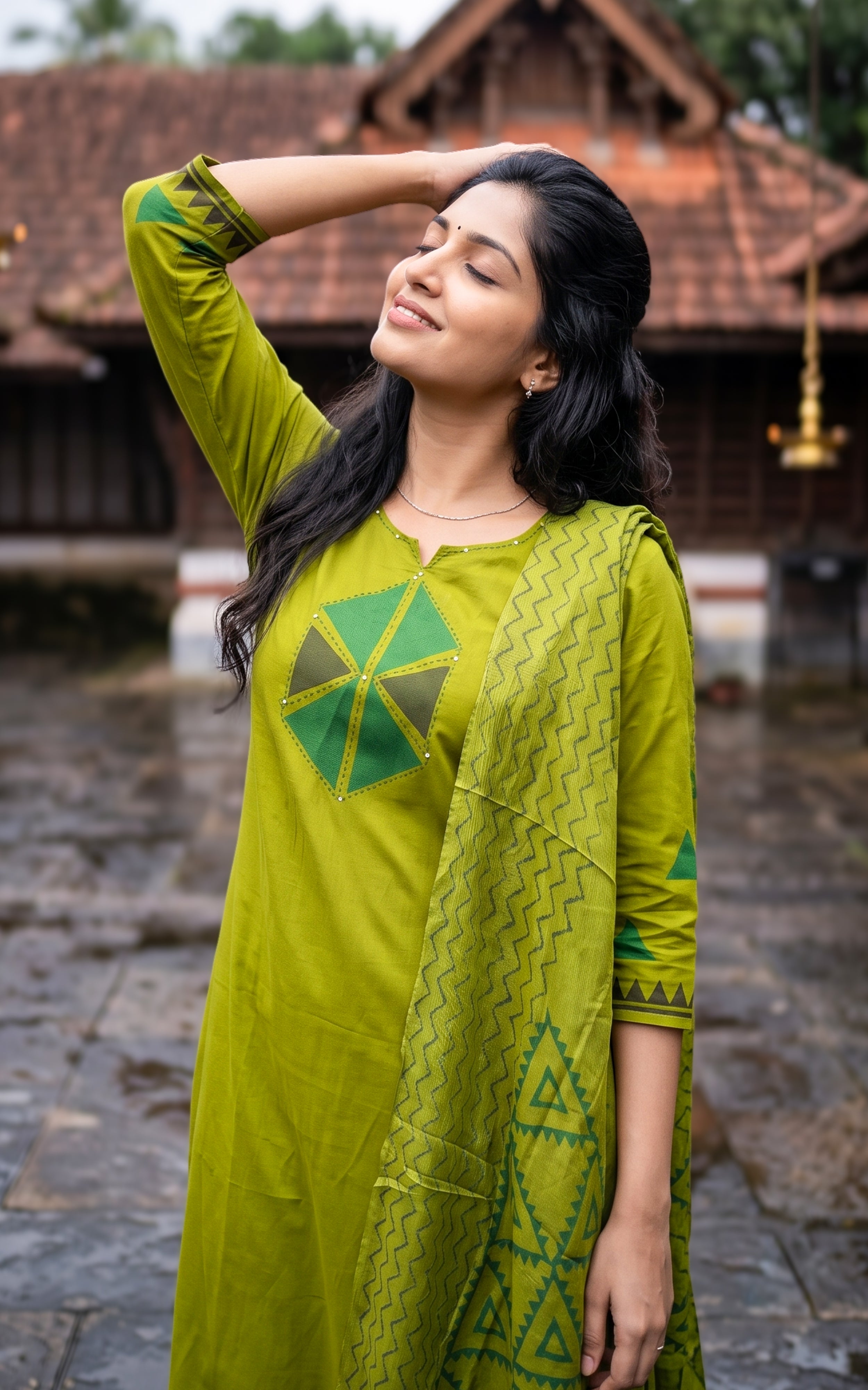 Dhanvitha Handblock (Kurti+Pant+Dupatta)