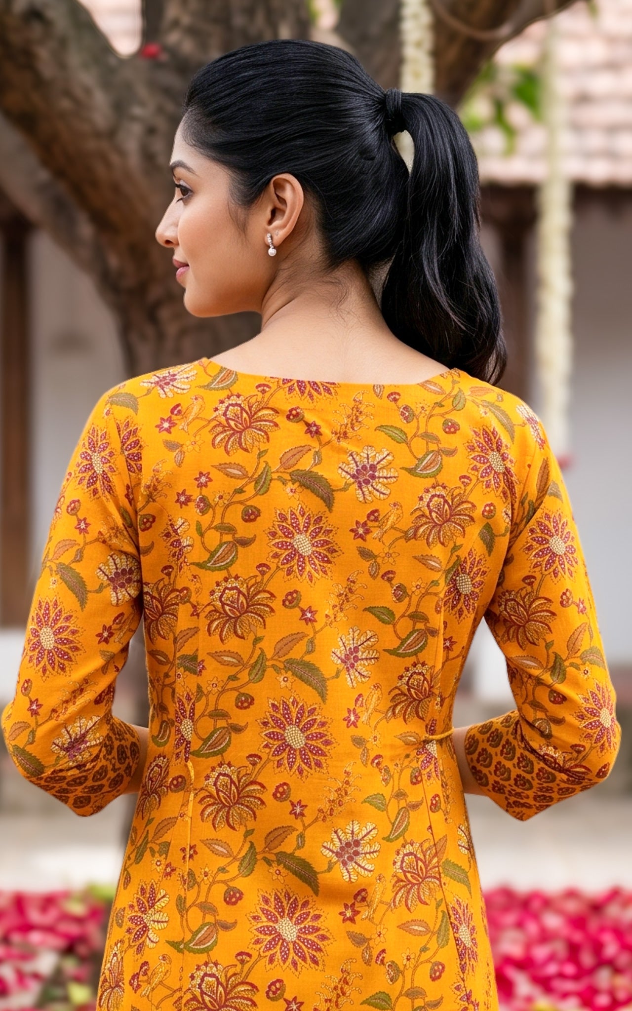 Anuradha A (Kurti+Pant+Dupatta)