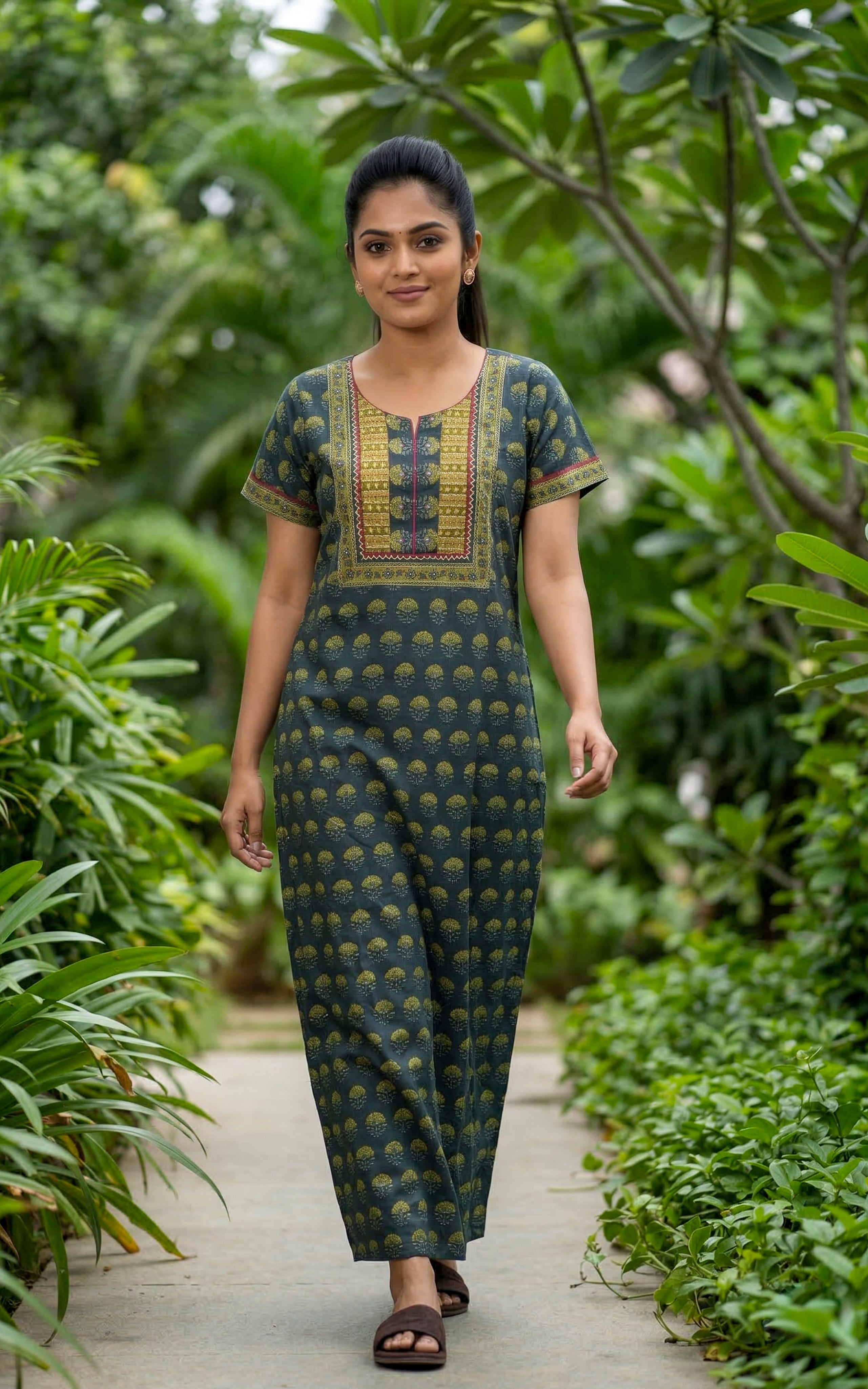 Cotton Straight Fit Nighty-159SR287A