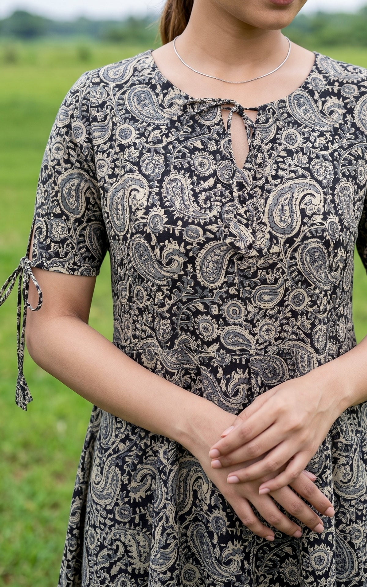 Aadhila Black (Kurti+Dupatta)
