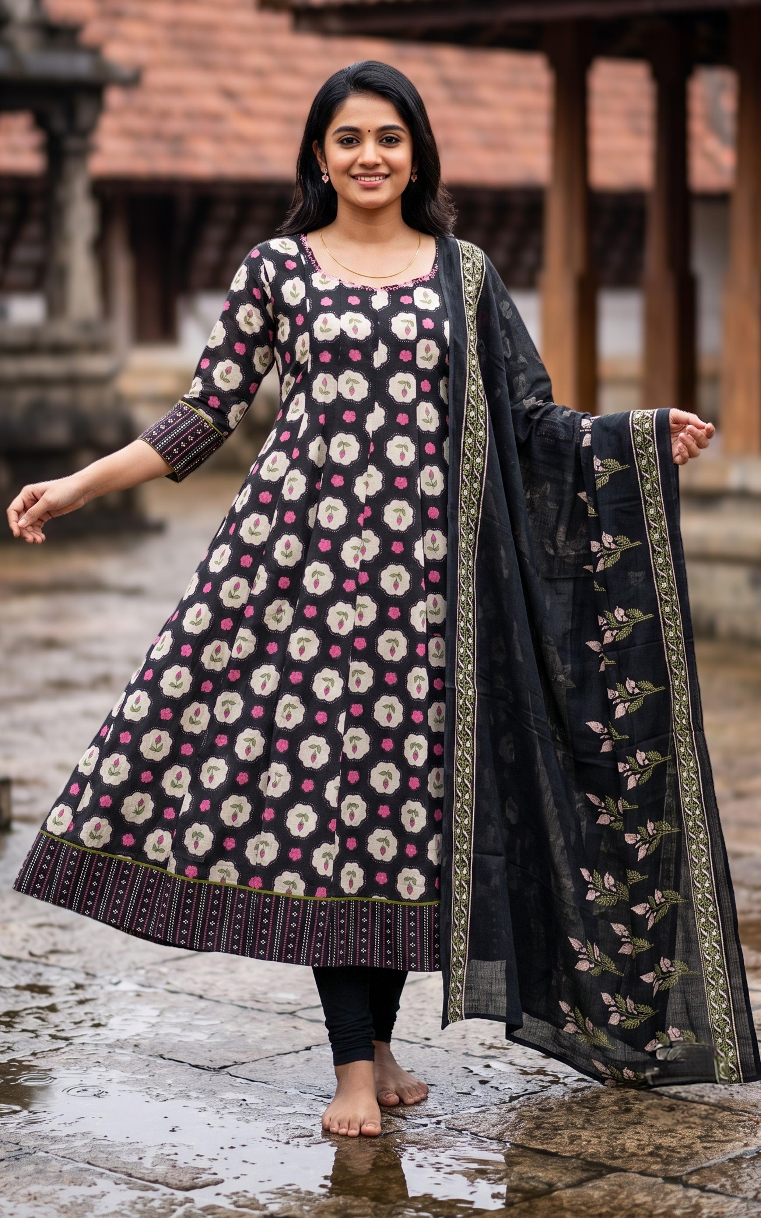 Takasha Black (Kurti+Dupatta)