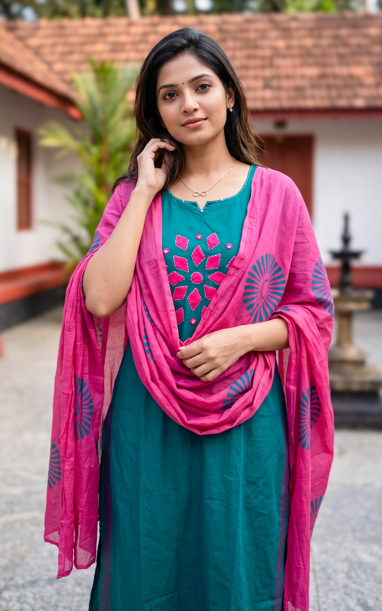 Dhanvika Handblock (Kurti Pant+Dupatta)
