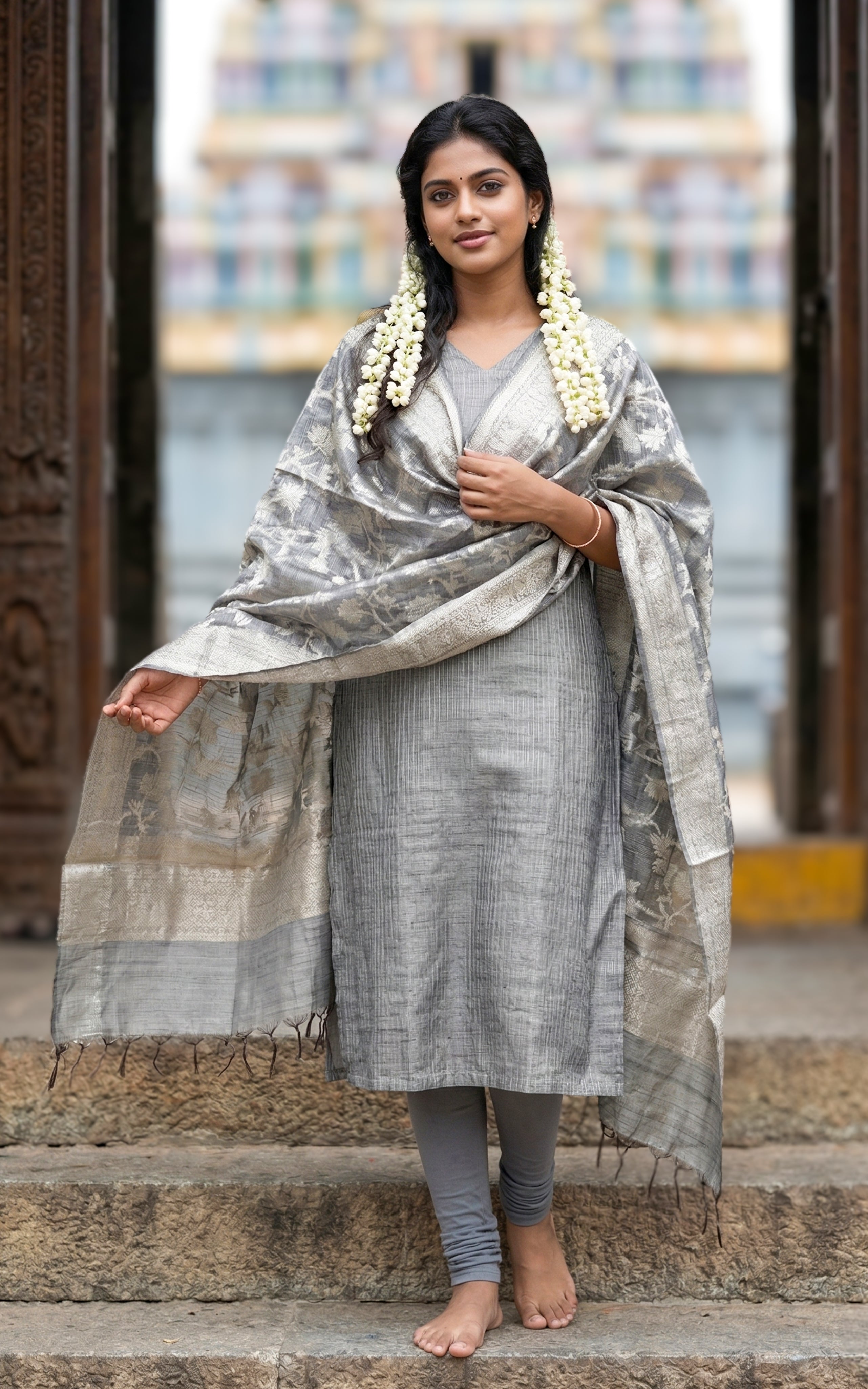Silver zari detailing for a rich touch