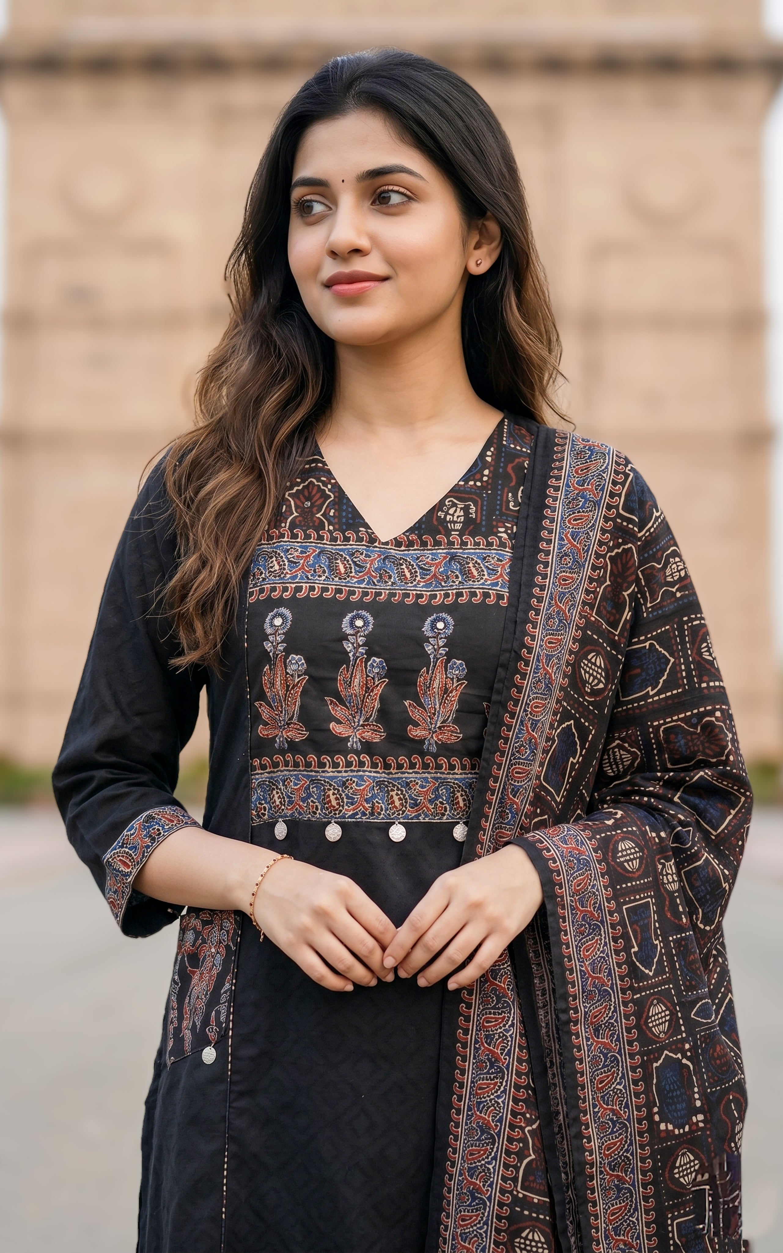 Cotton straight cut kurti with handblock print

Cotton kurti with beads embroidery yoke
