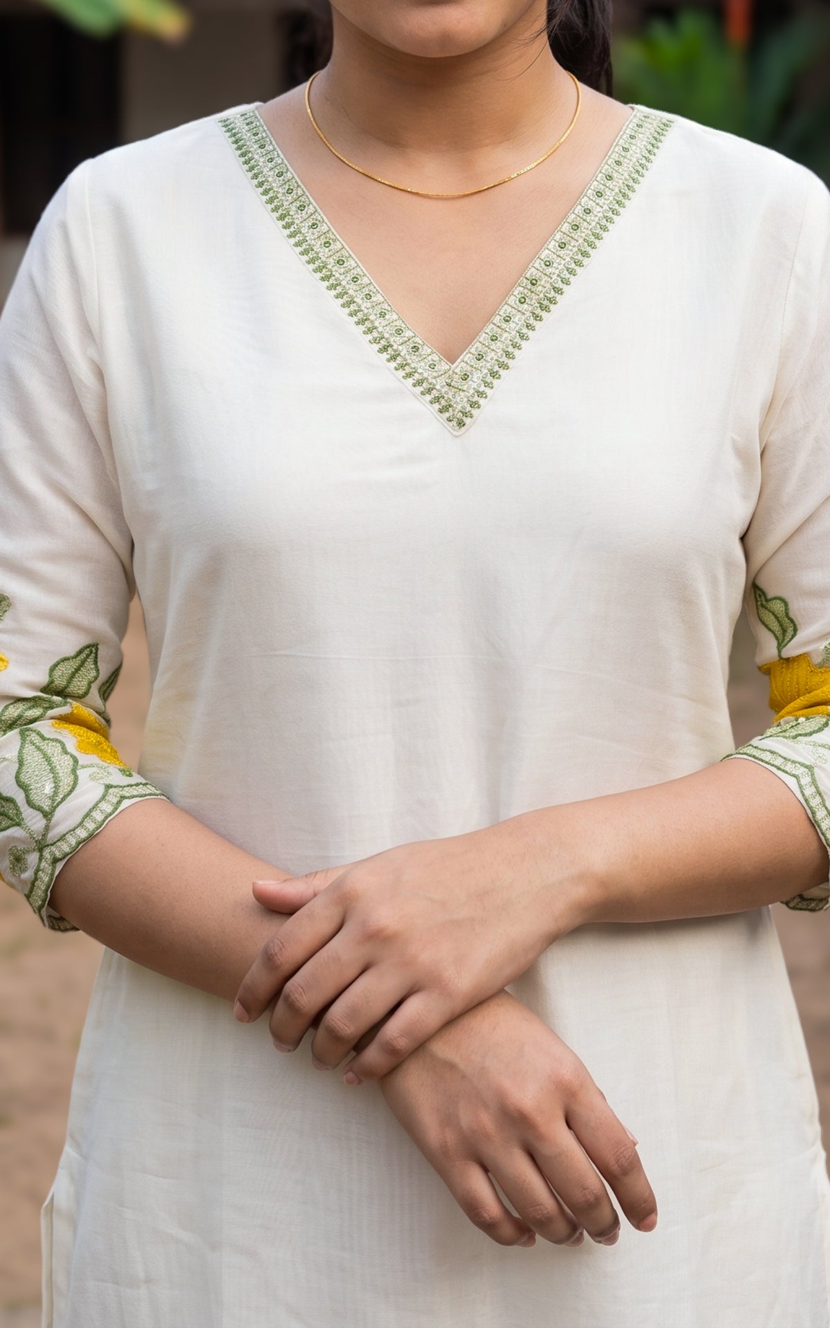 Oviyakani (Kurti+Pant+Dupatta)