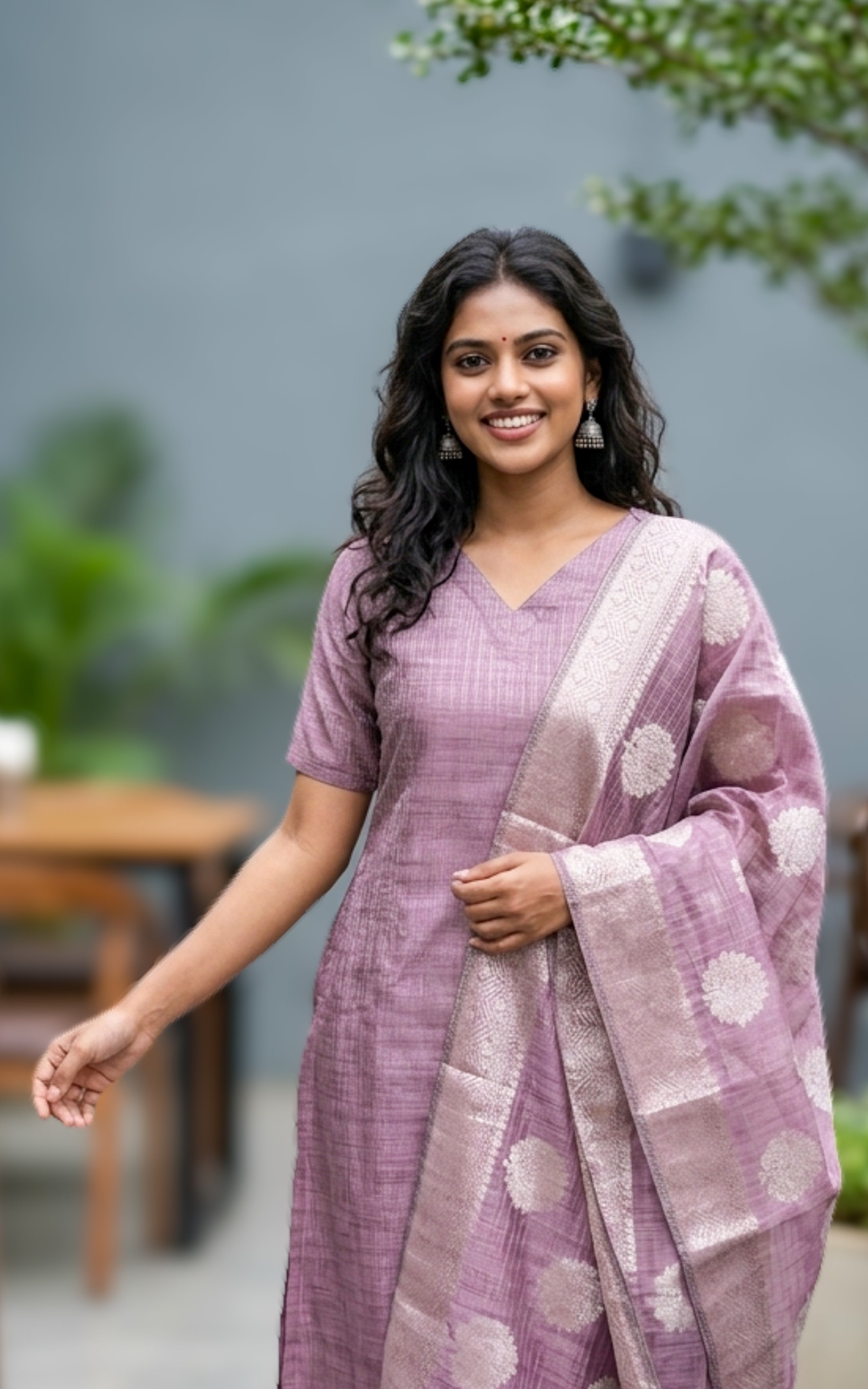 Preshika B (Kurti+Dupatta)