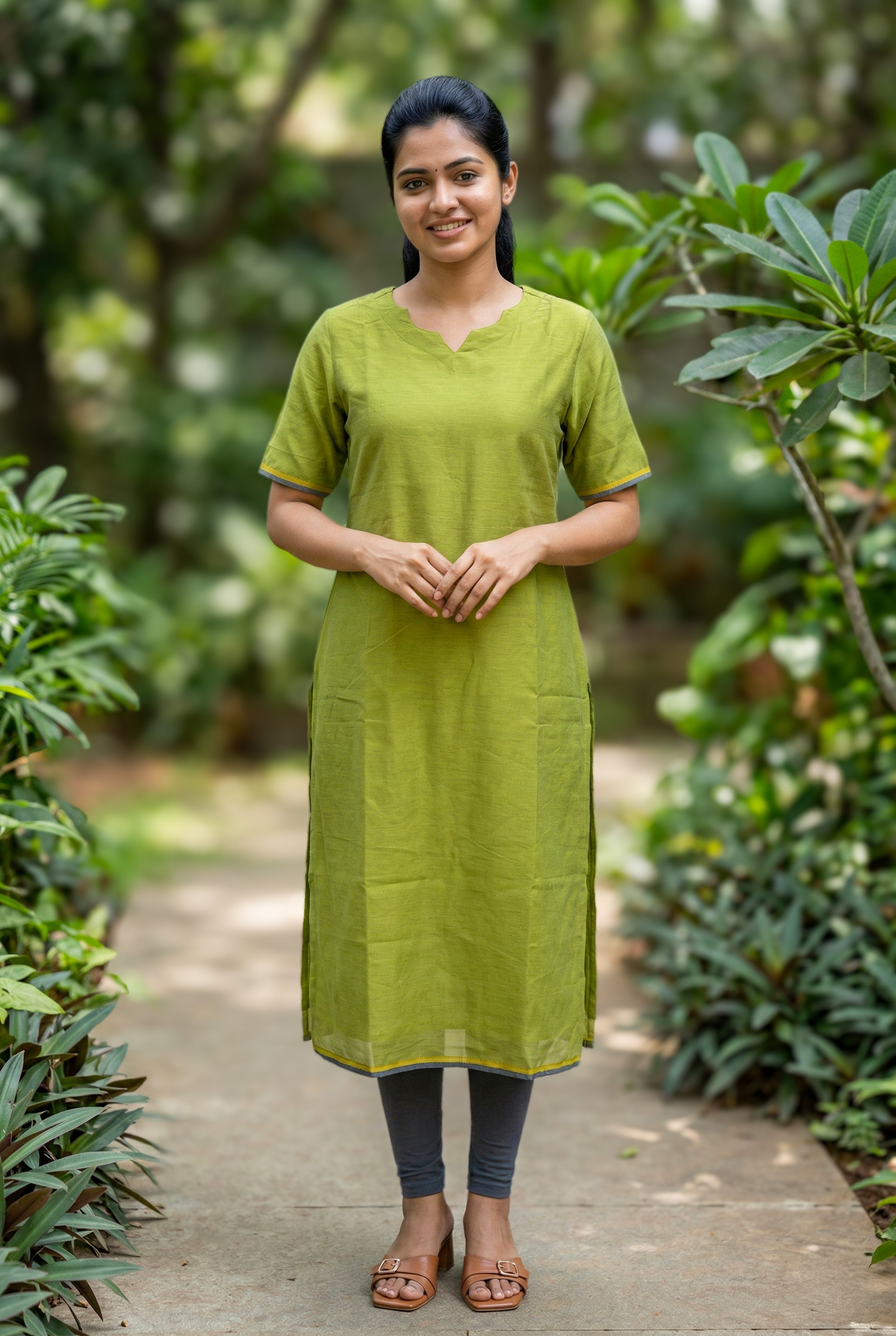 Green Silk Cotton Straight Cut Kurti Daily Wear
