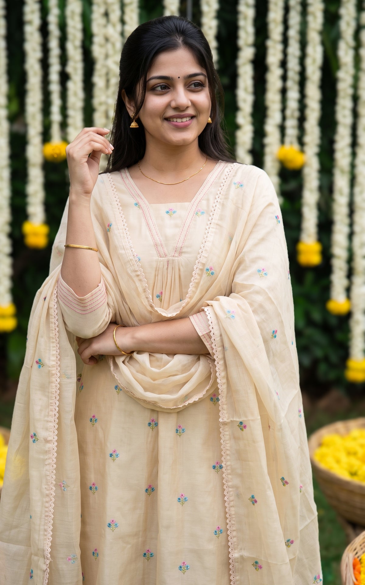 Poomalar (Kurti+Pant+Dupatta)