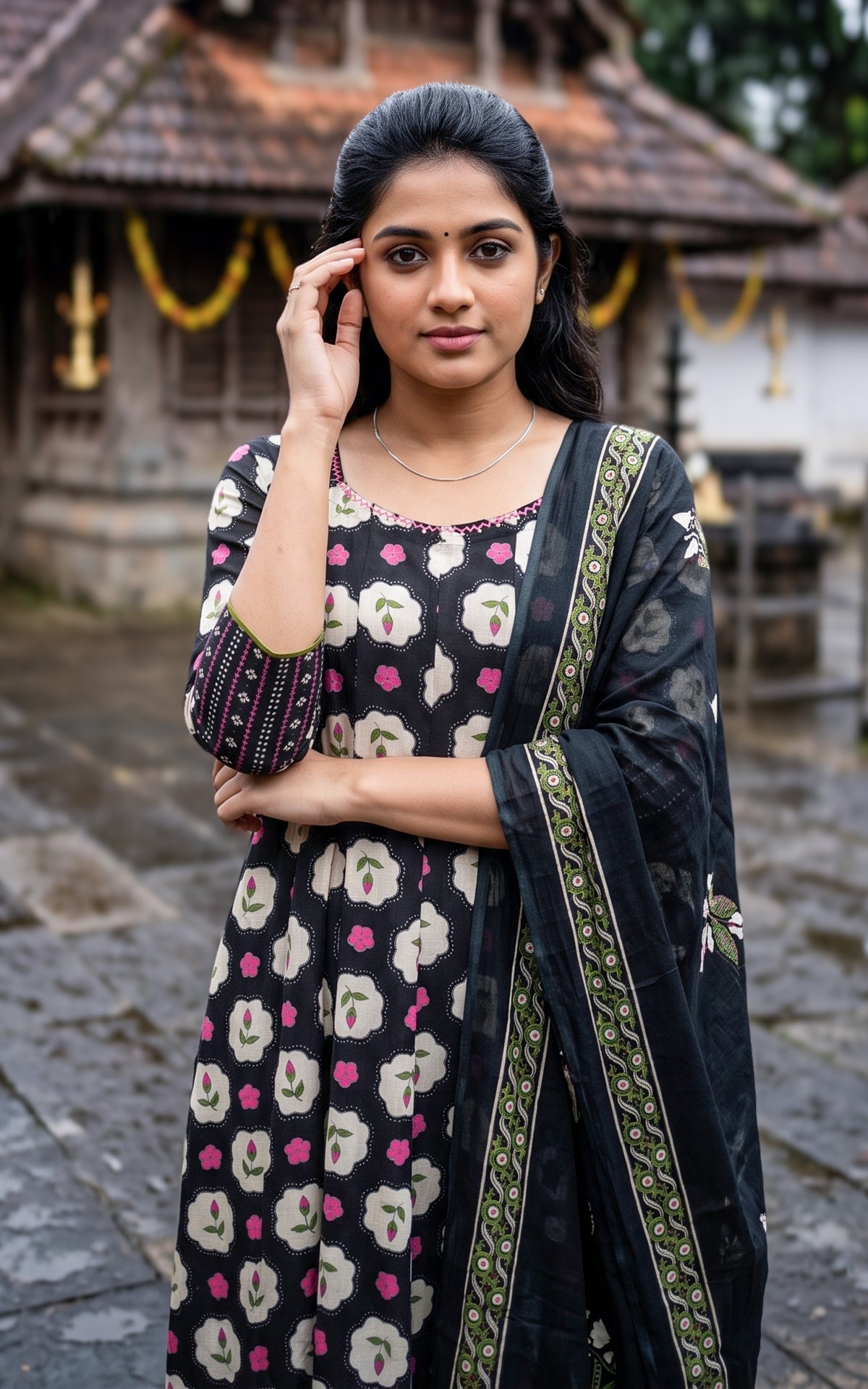 Takasha Black (Kurti+Dupatta)