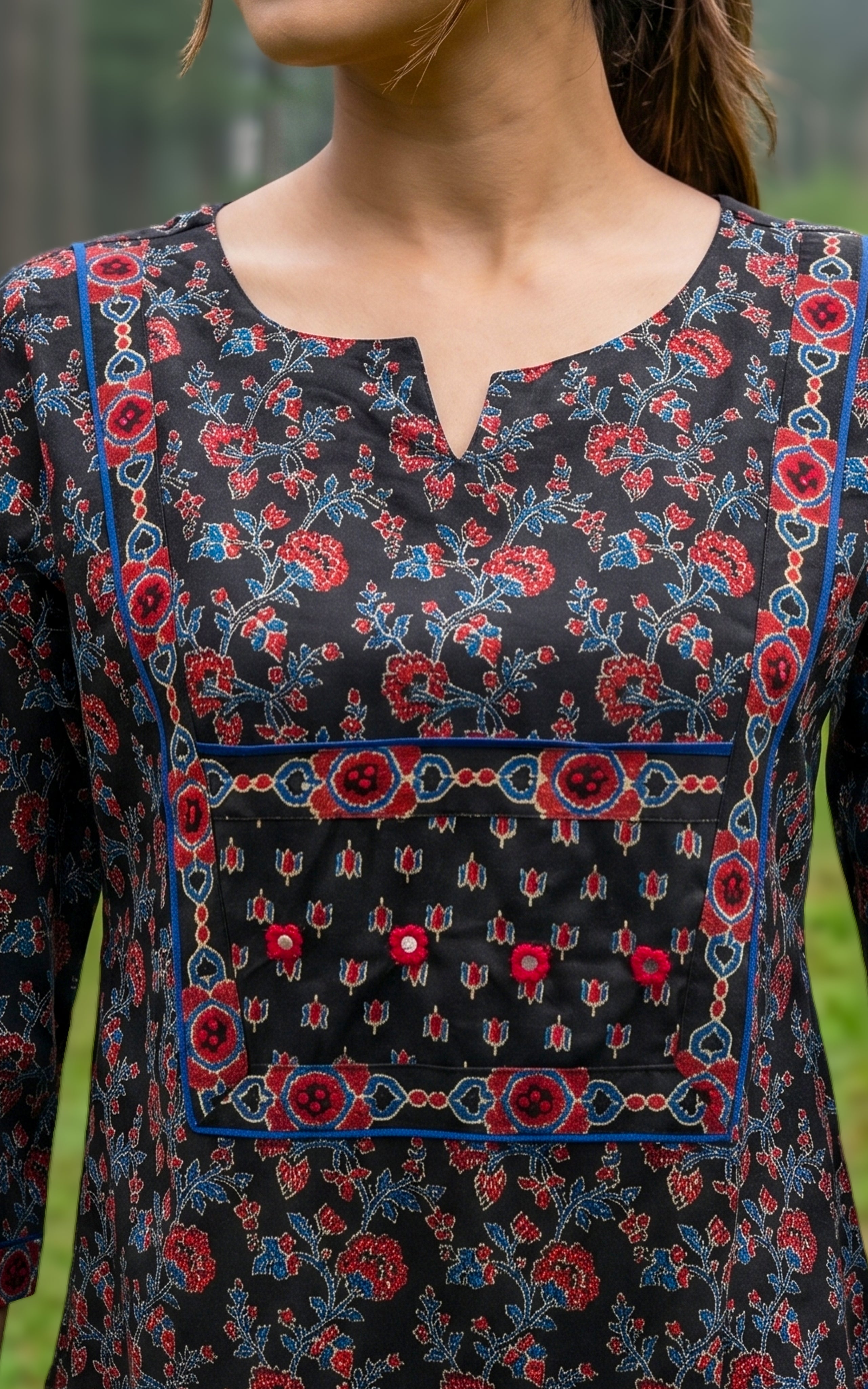Black comfortable daily wear kurti set for women