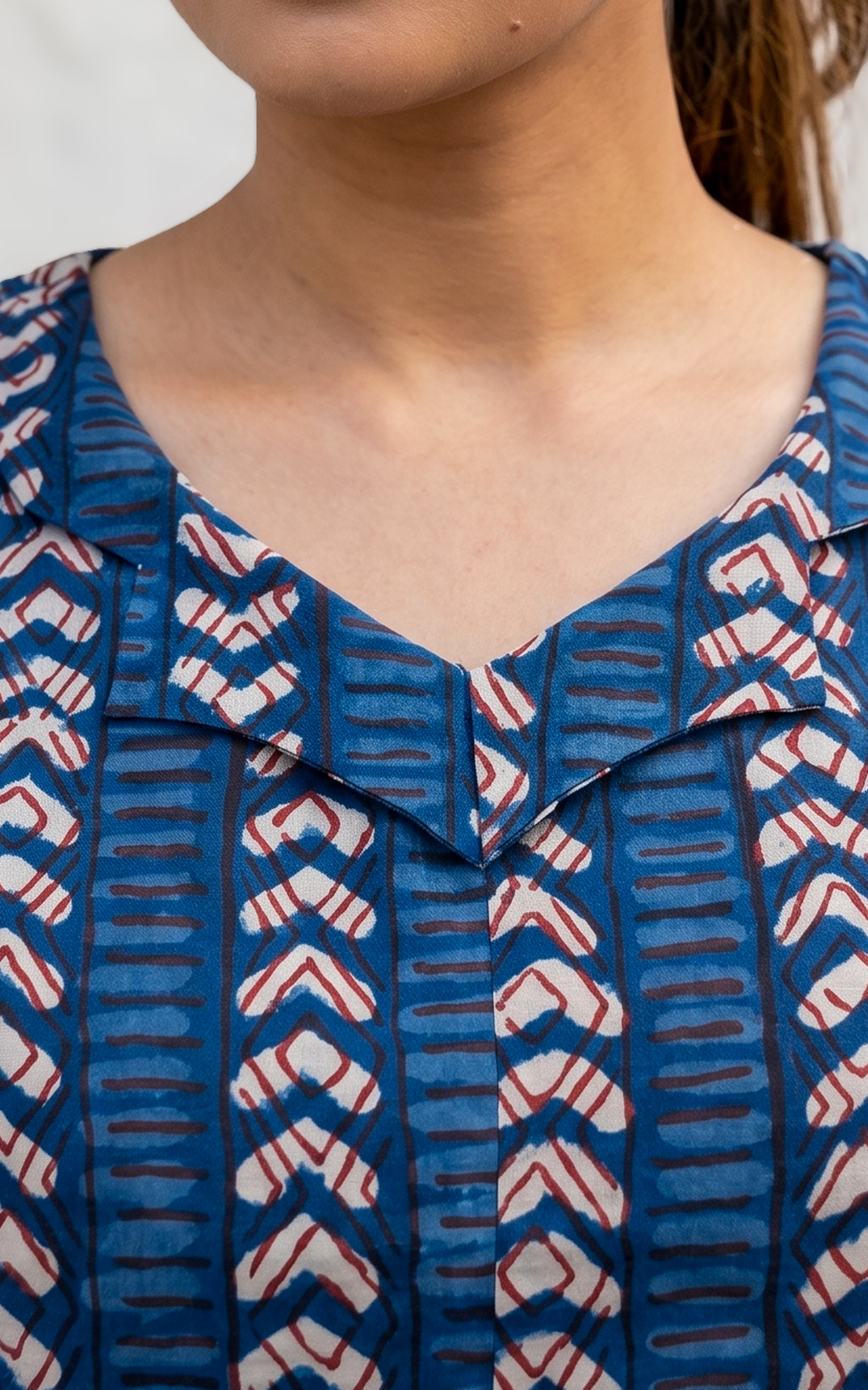 Instore - Indigo Dyed Cotton Printed Notched Collar Short Kurti, No Lining