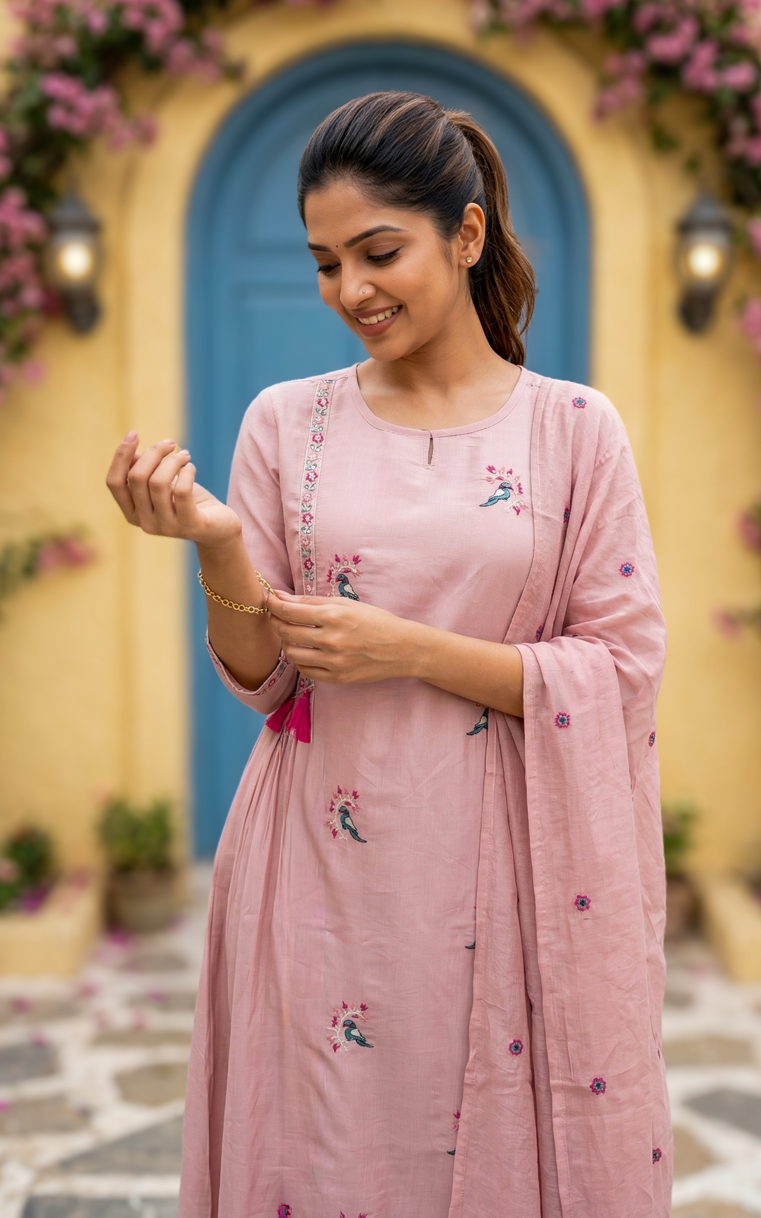 Kili Mozhi Onion Pink (Kurti+Dupatta)