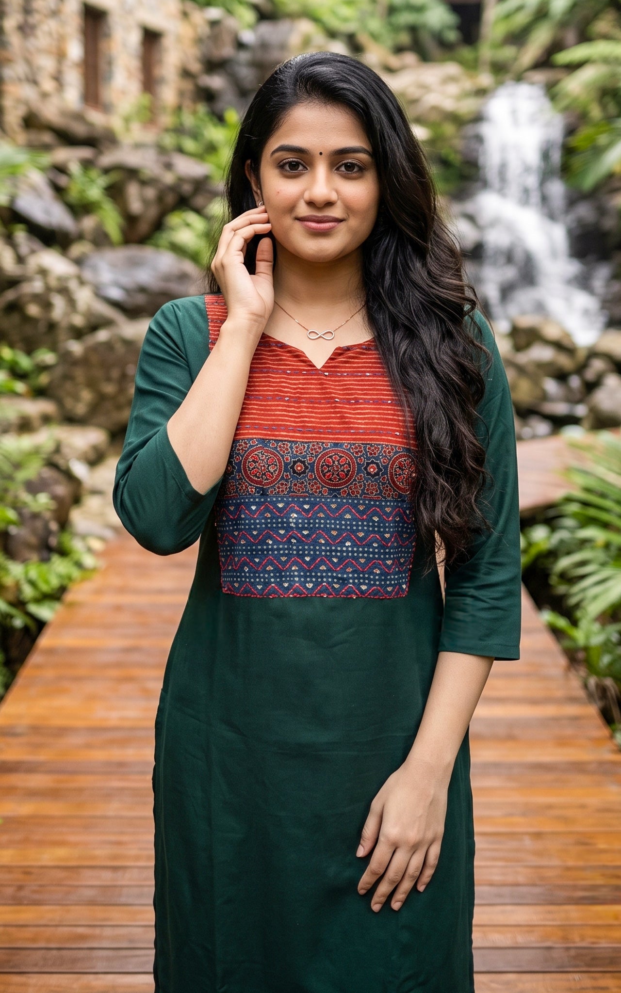 July Malargal Green