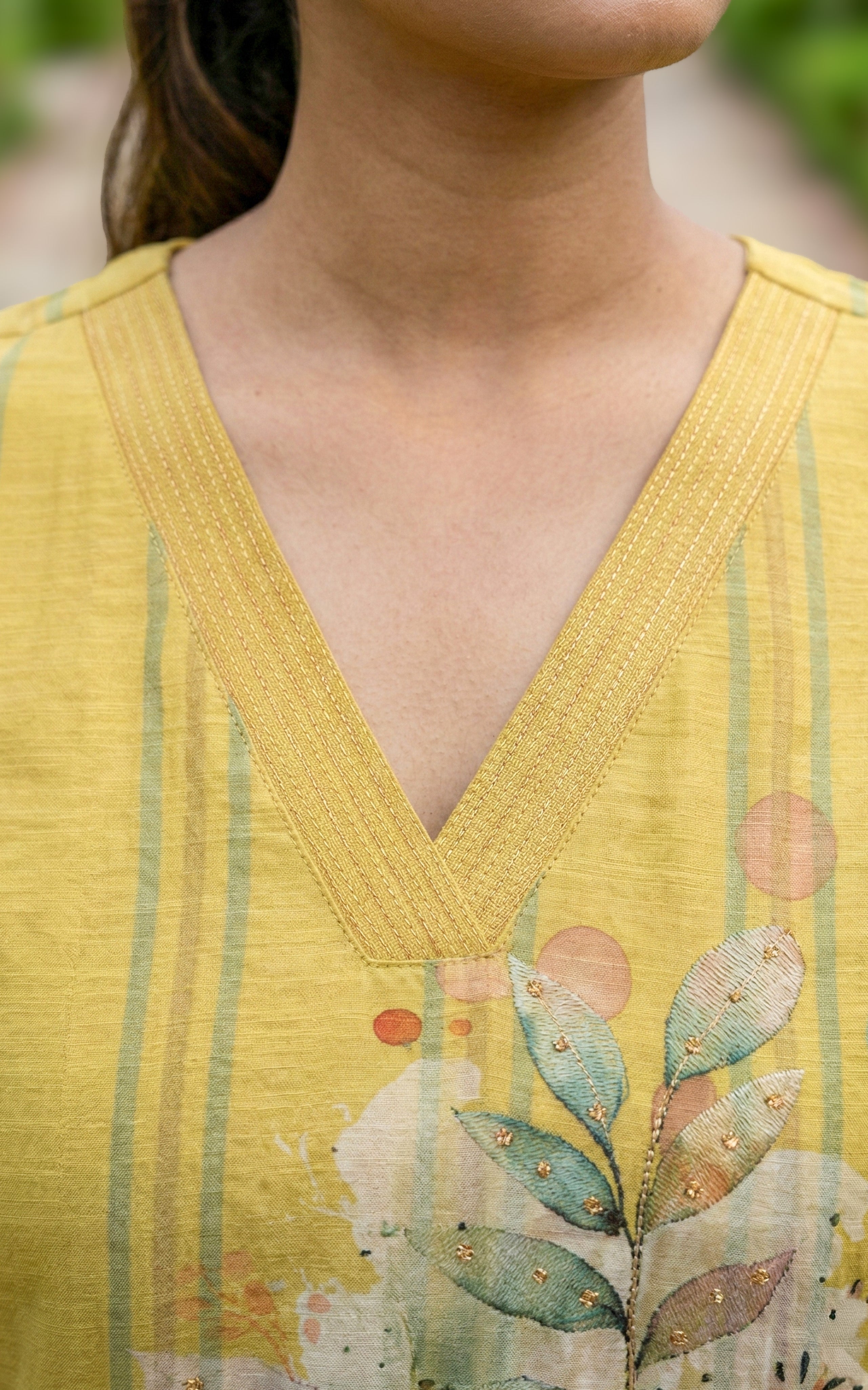 Vinotha A (Kurti+Pant+Dupatta)