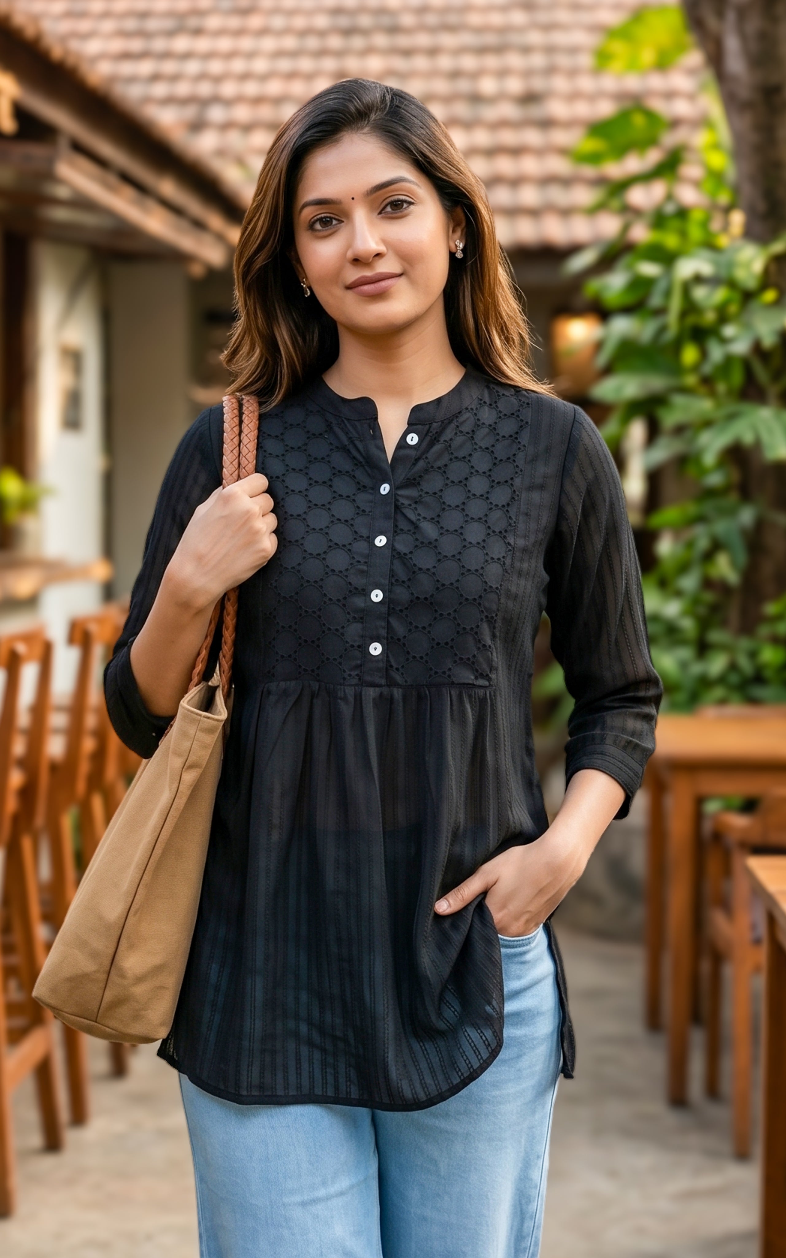 Short flared kurti with mandarin collar

Cotton kurti with decorative buttons