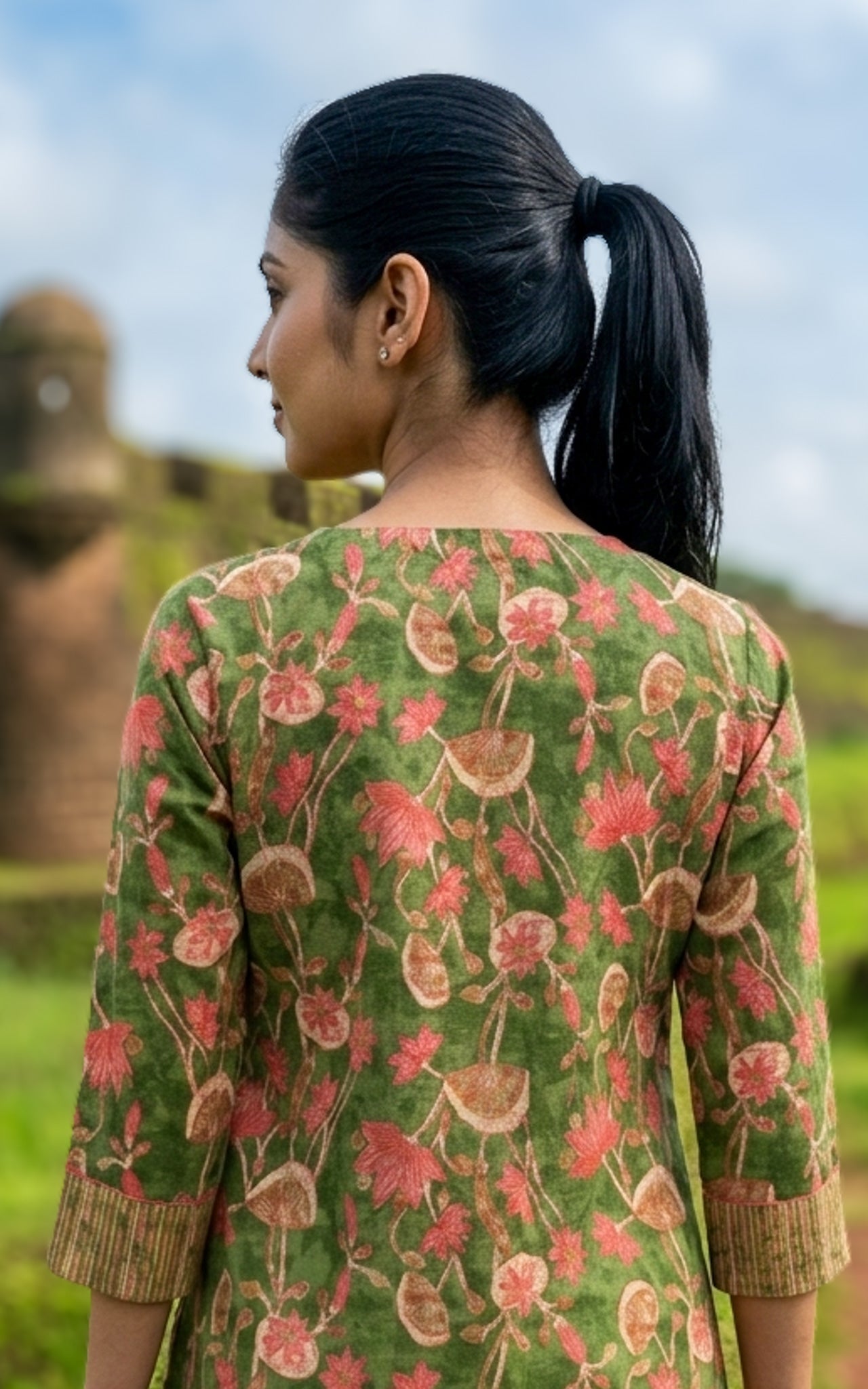 Mirudhula B (Kurti+Pant+Dupatta)