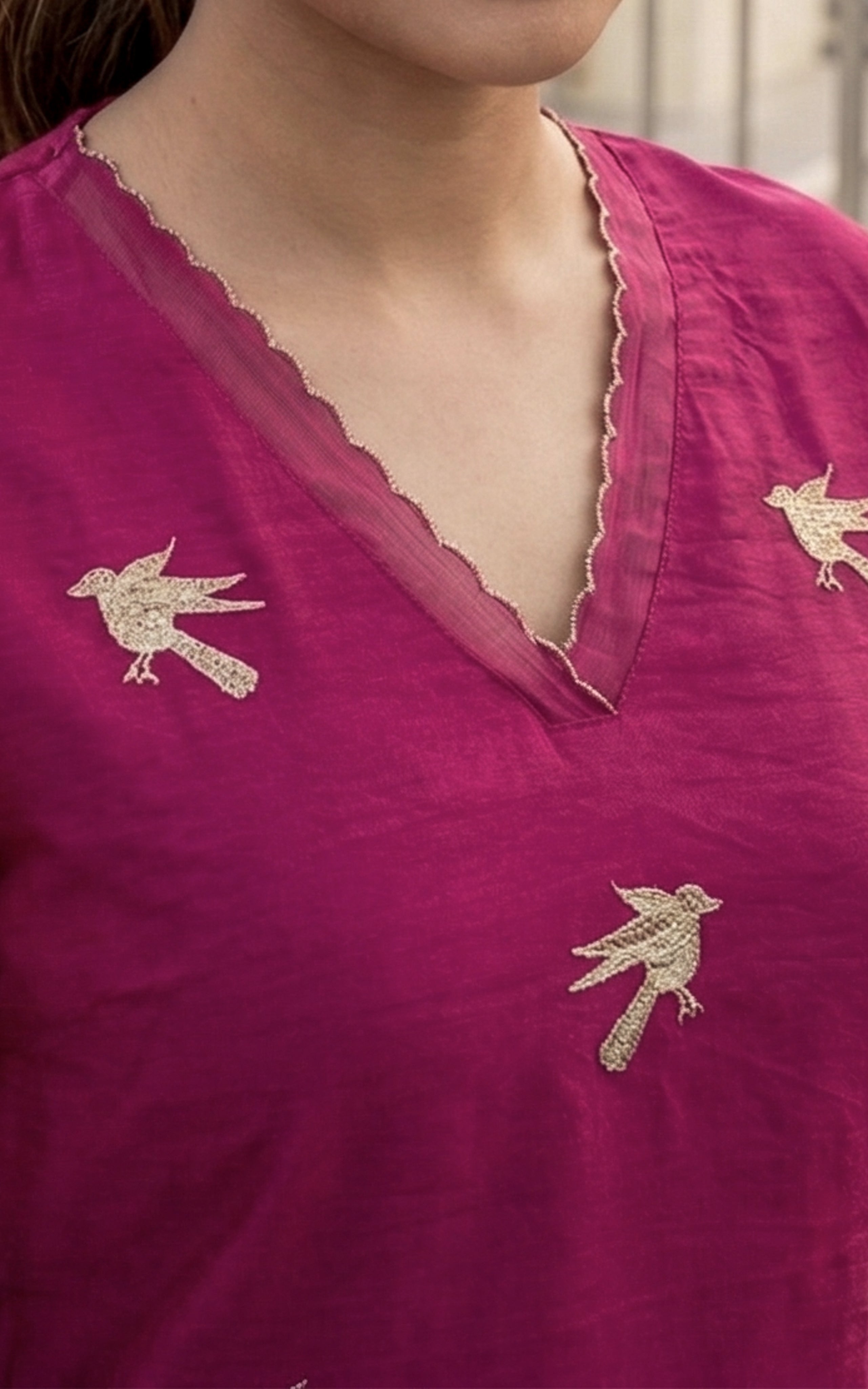  V-Neck, Scalloped Detailing & Birds Embroidery Kurti for Women