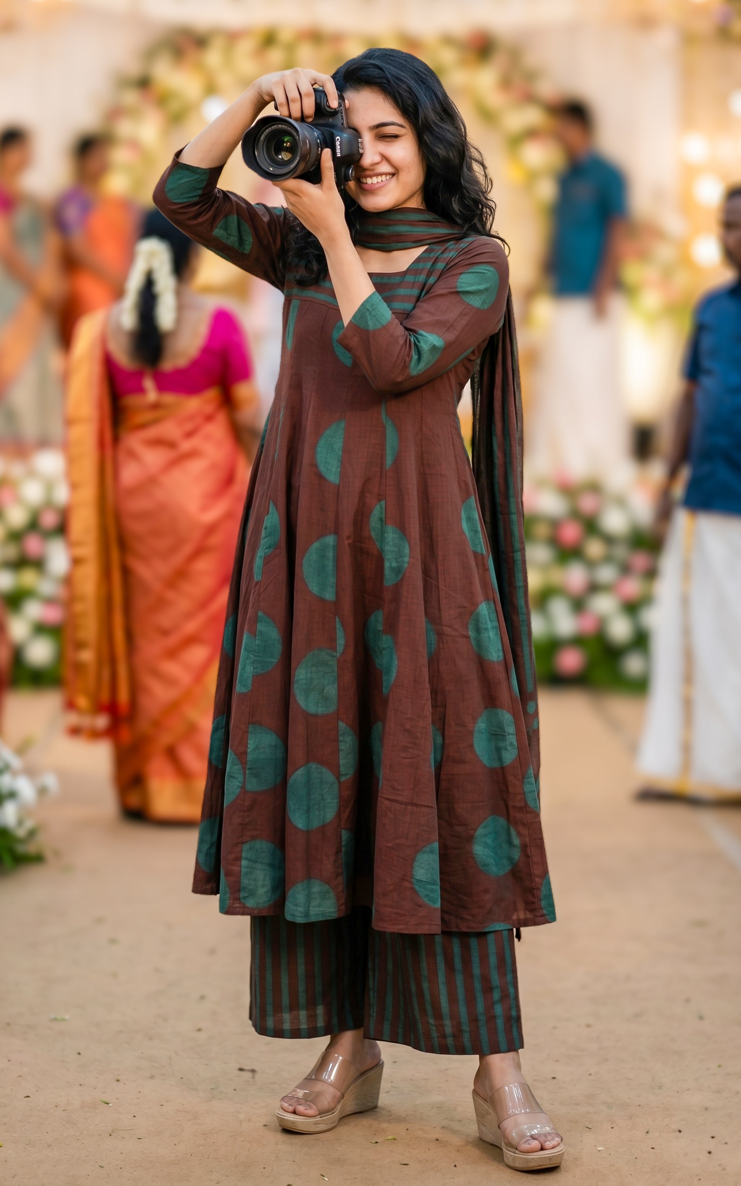 Poonguzhali F (Kurti+Pant+Dupatta)