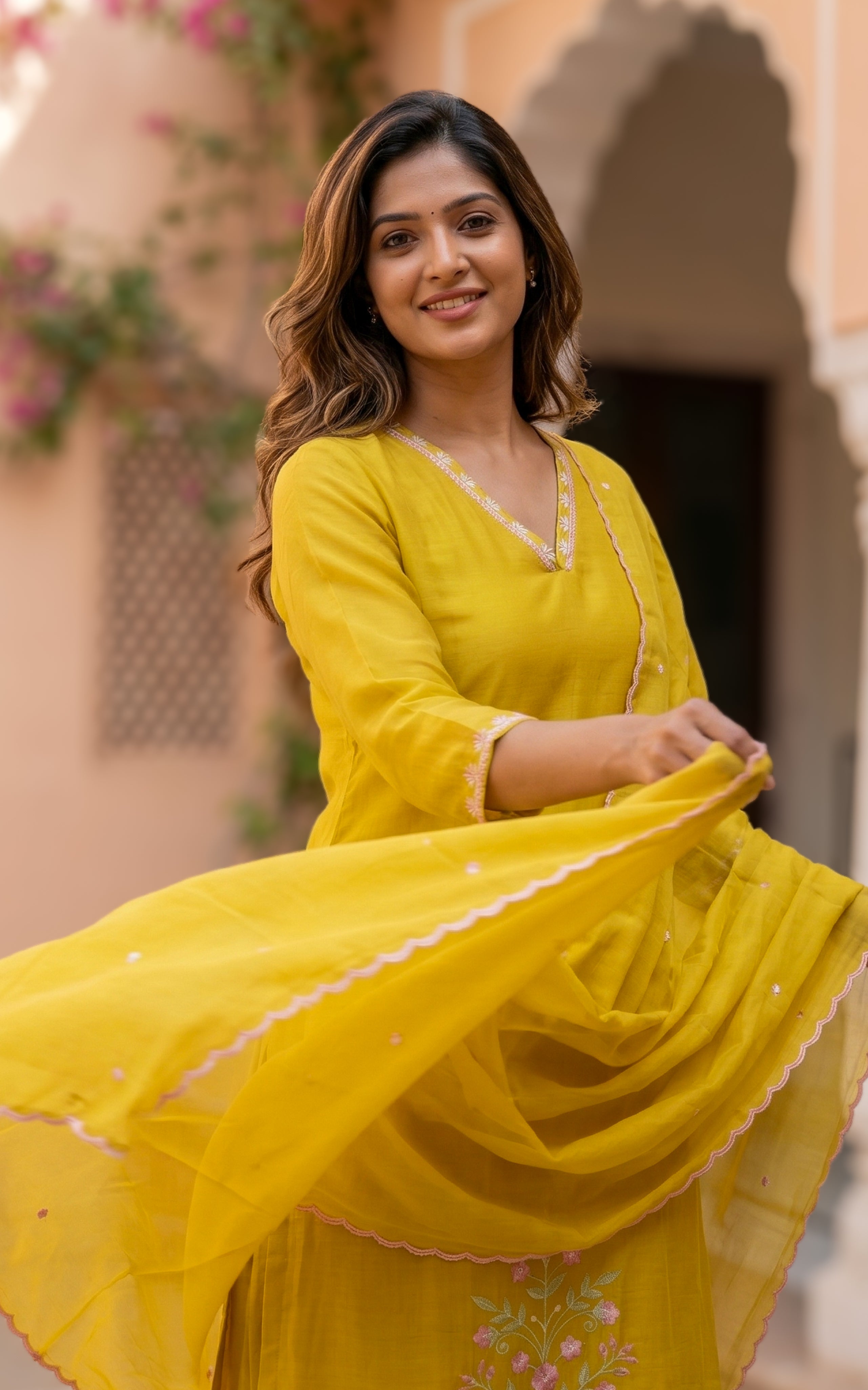 Rovika (Kurti+Pant+Dupatta)