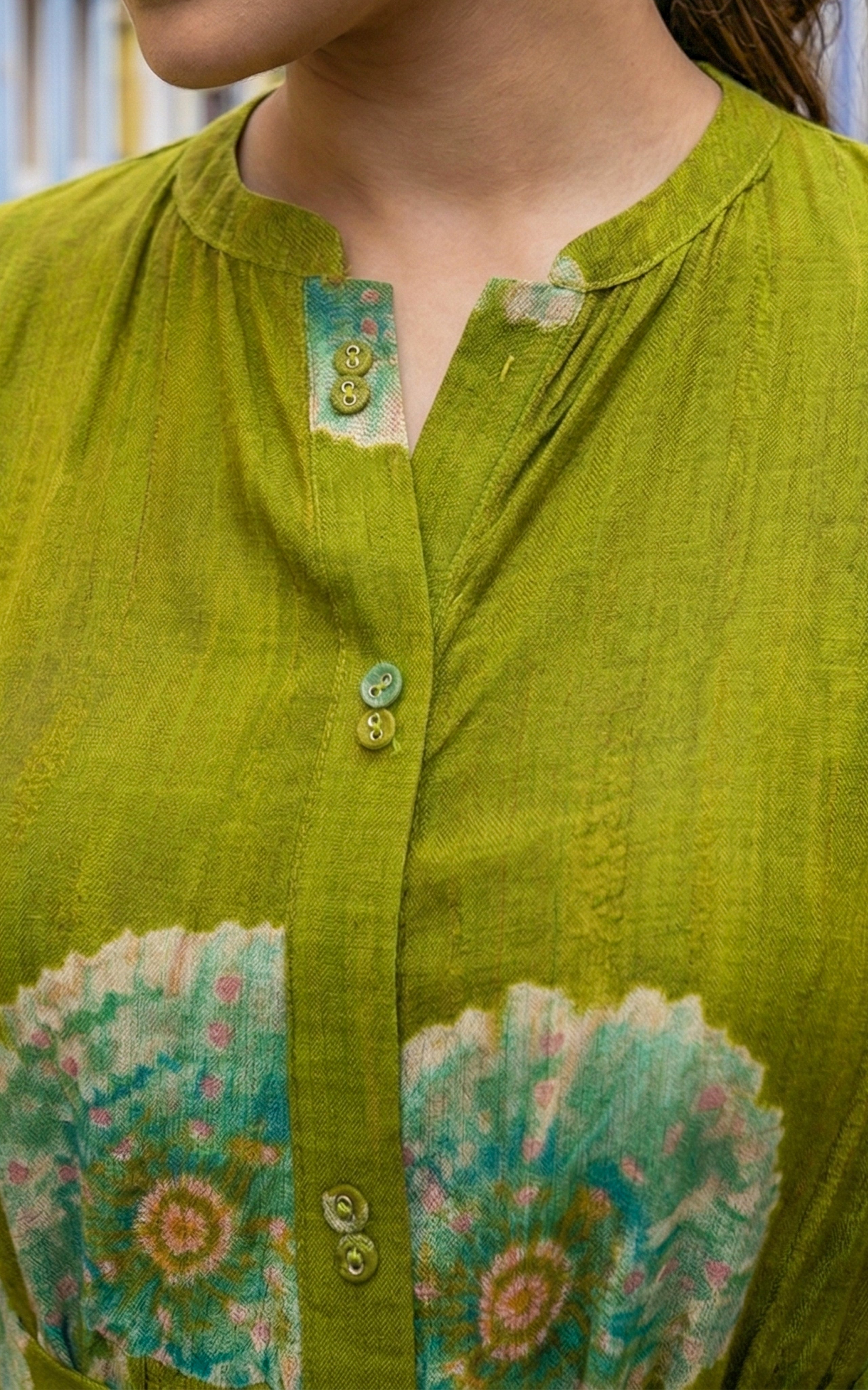 Belsy Mehendi Green