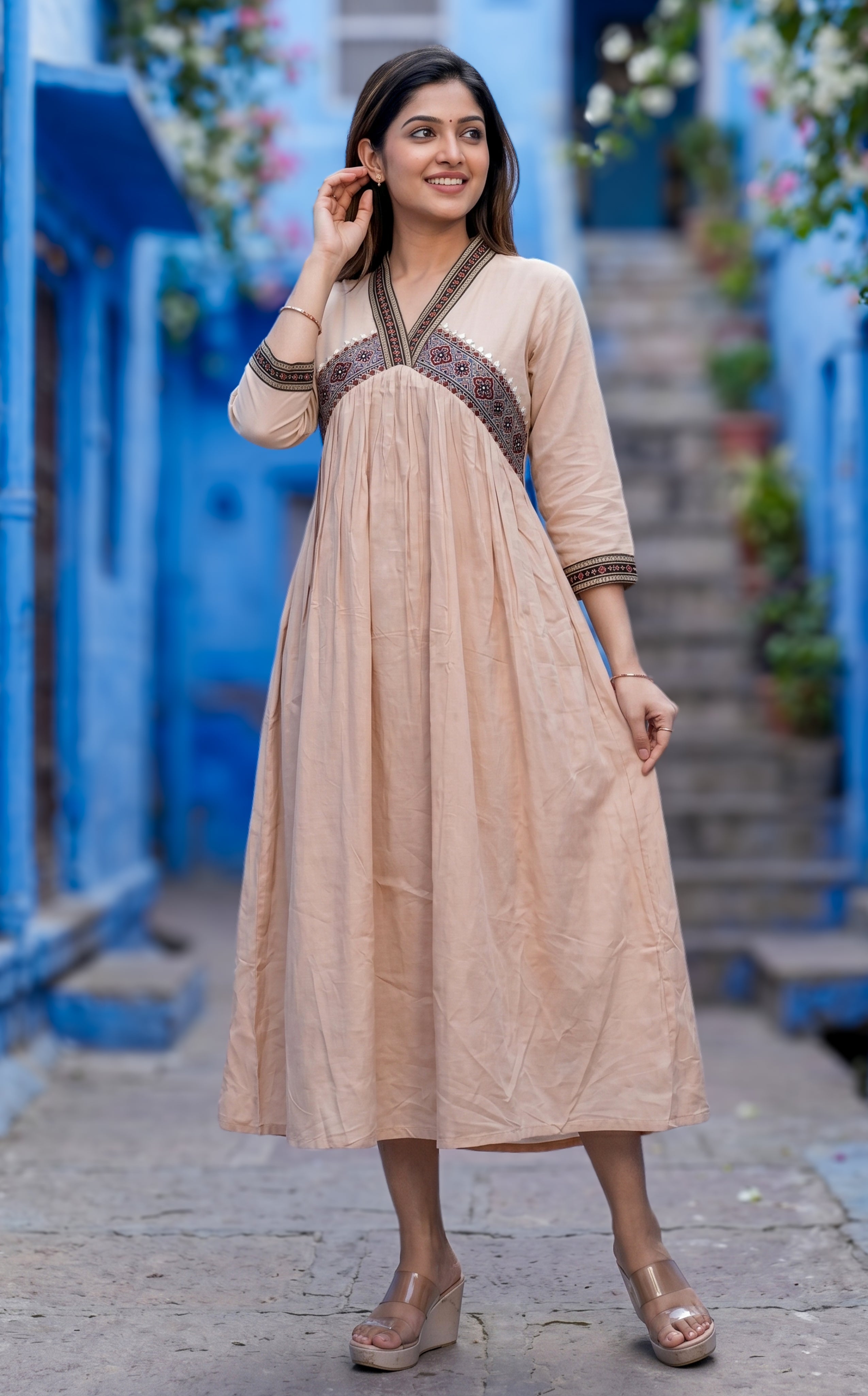 Charu Beige