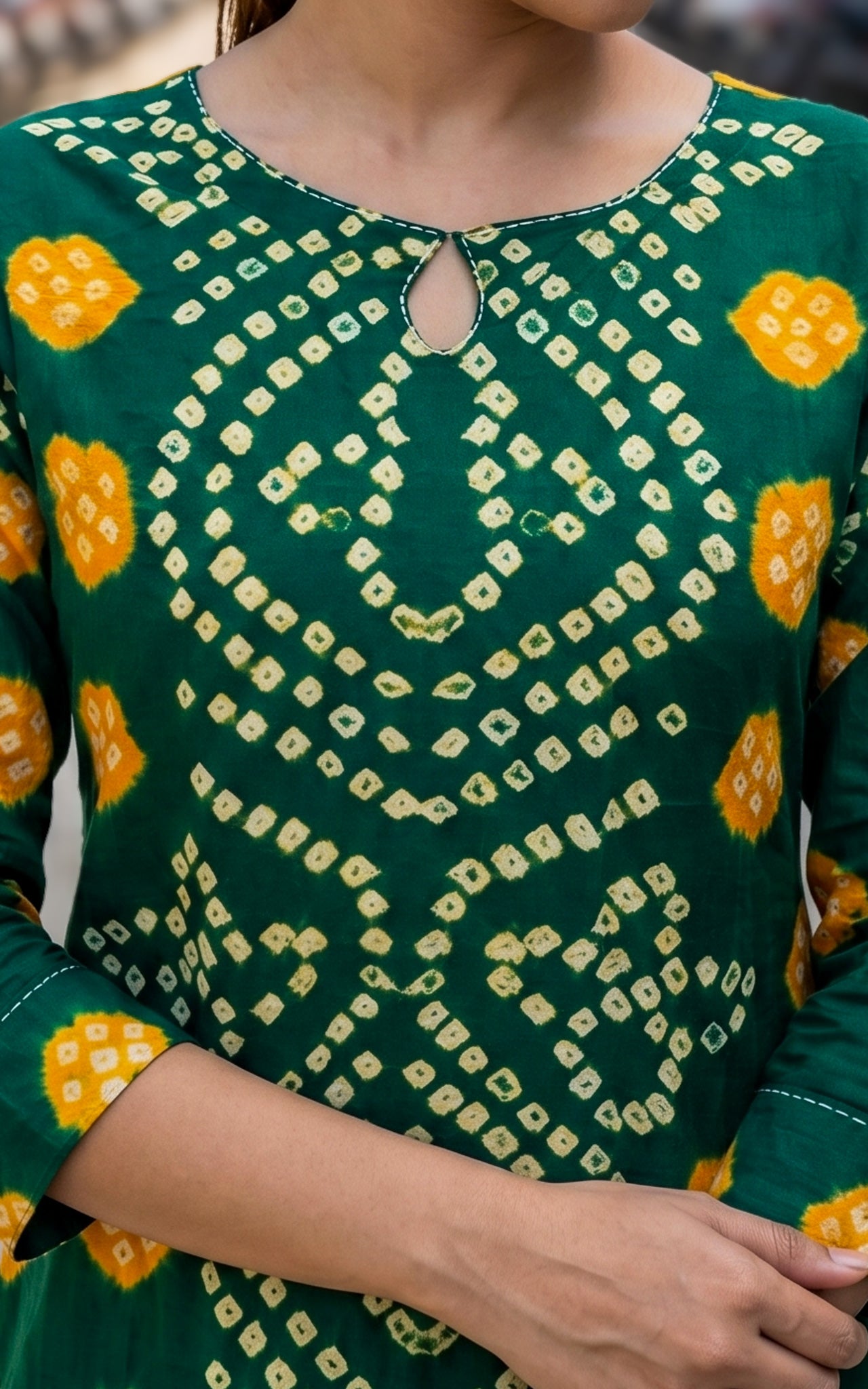 Stylish dark green kurti set for women