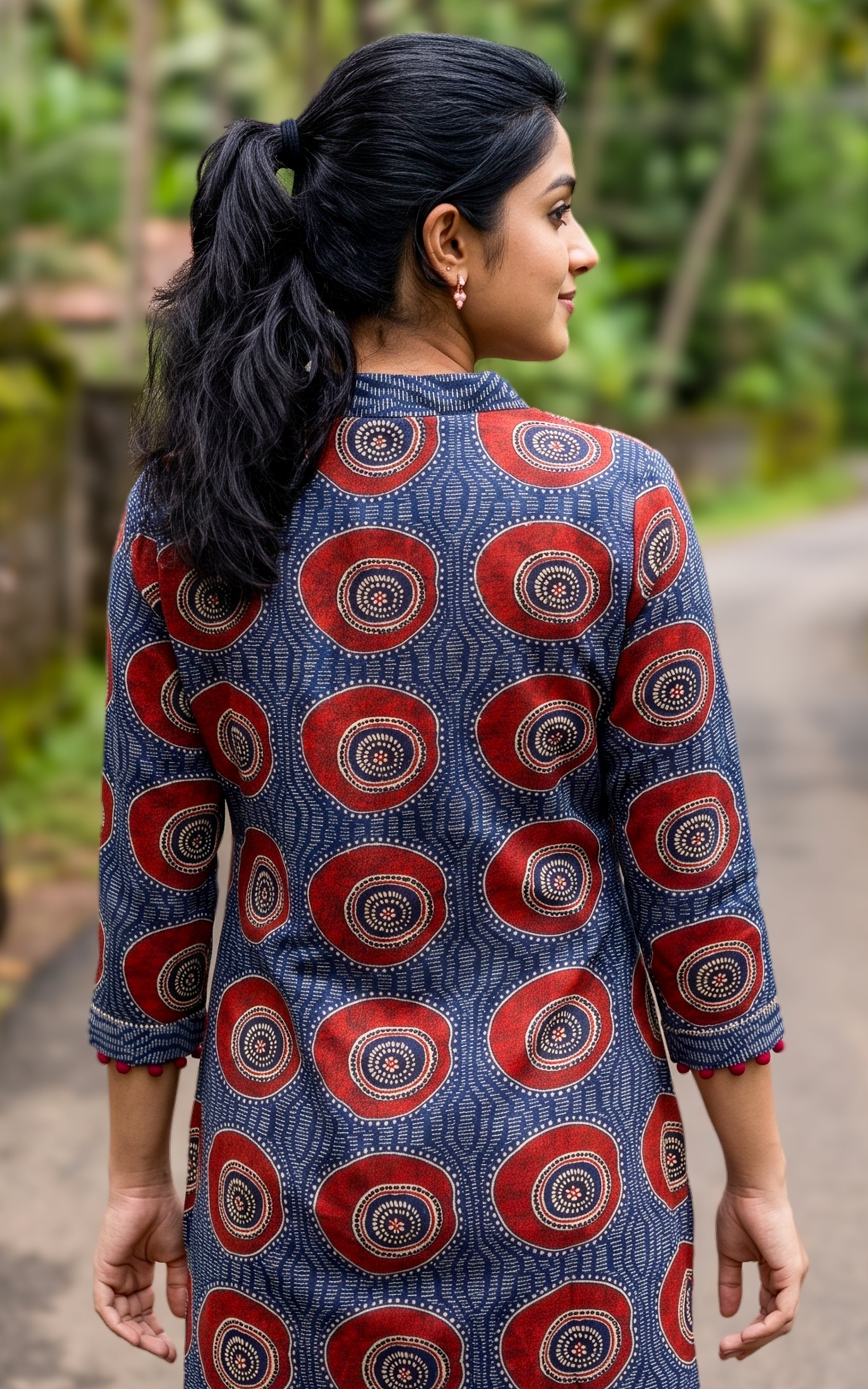 Blue Cotton V-Neck Semi Aline Kurti Set with Side Slit for Women