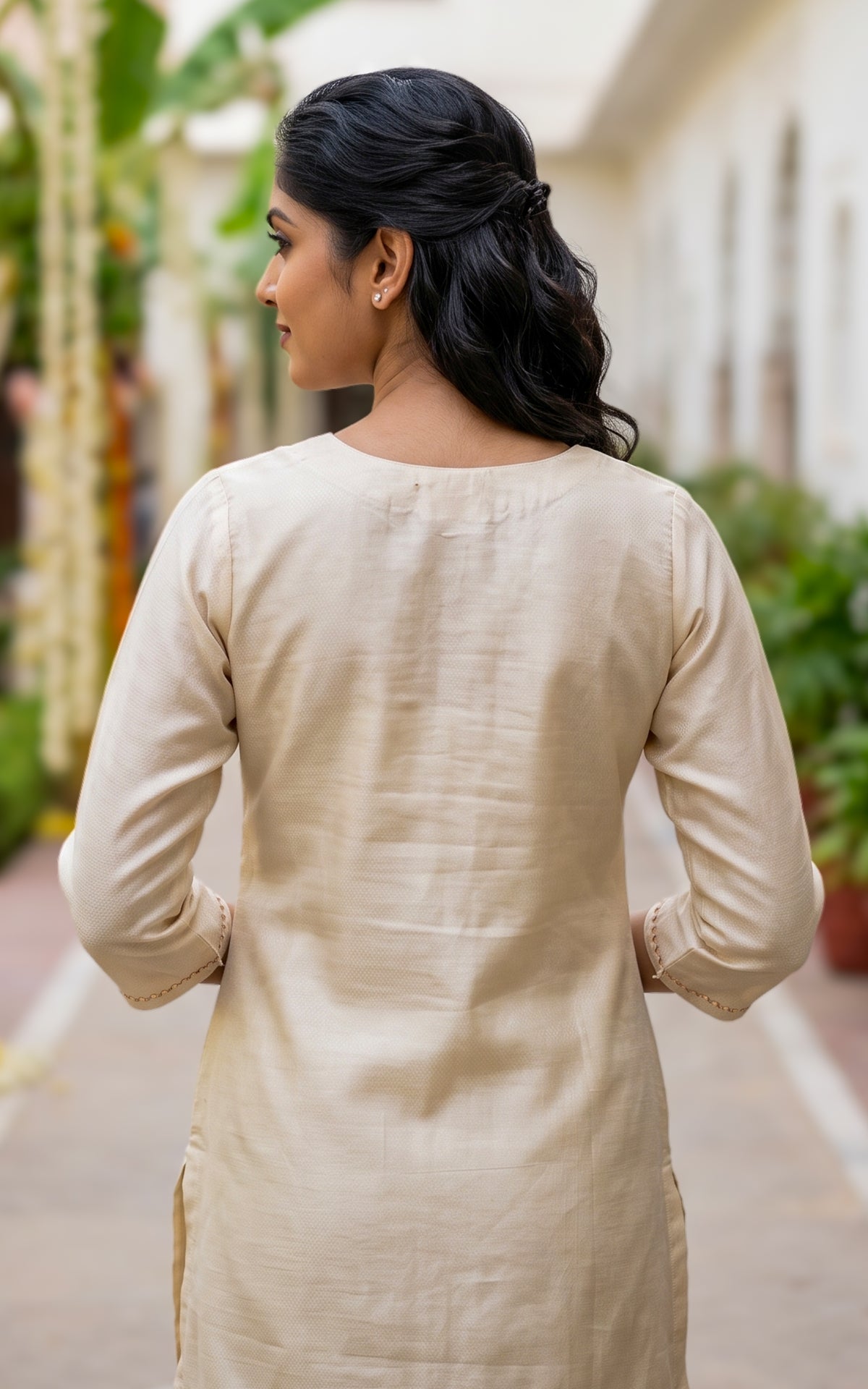 Taahira (Kurti+Pant+Dupatta)