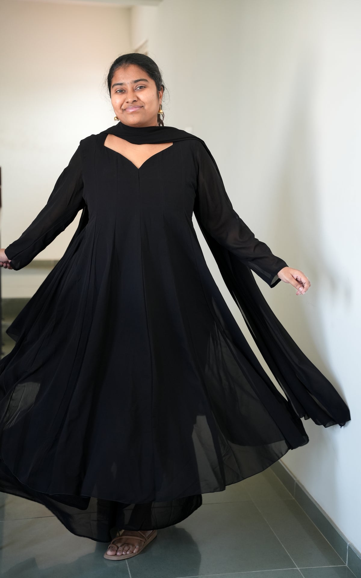 Kadhalar Dhinam Inspired B (Kurti+Pant+Dupatta)