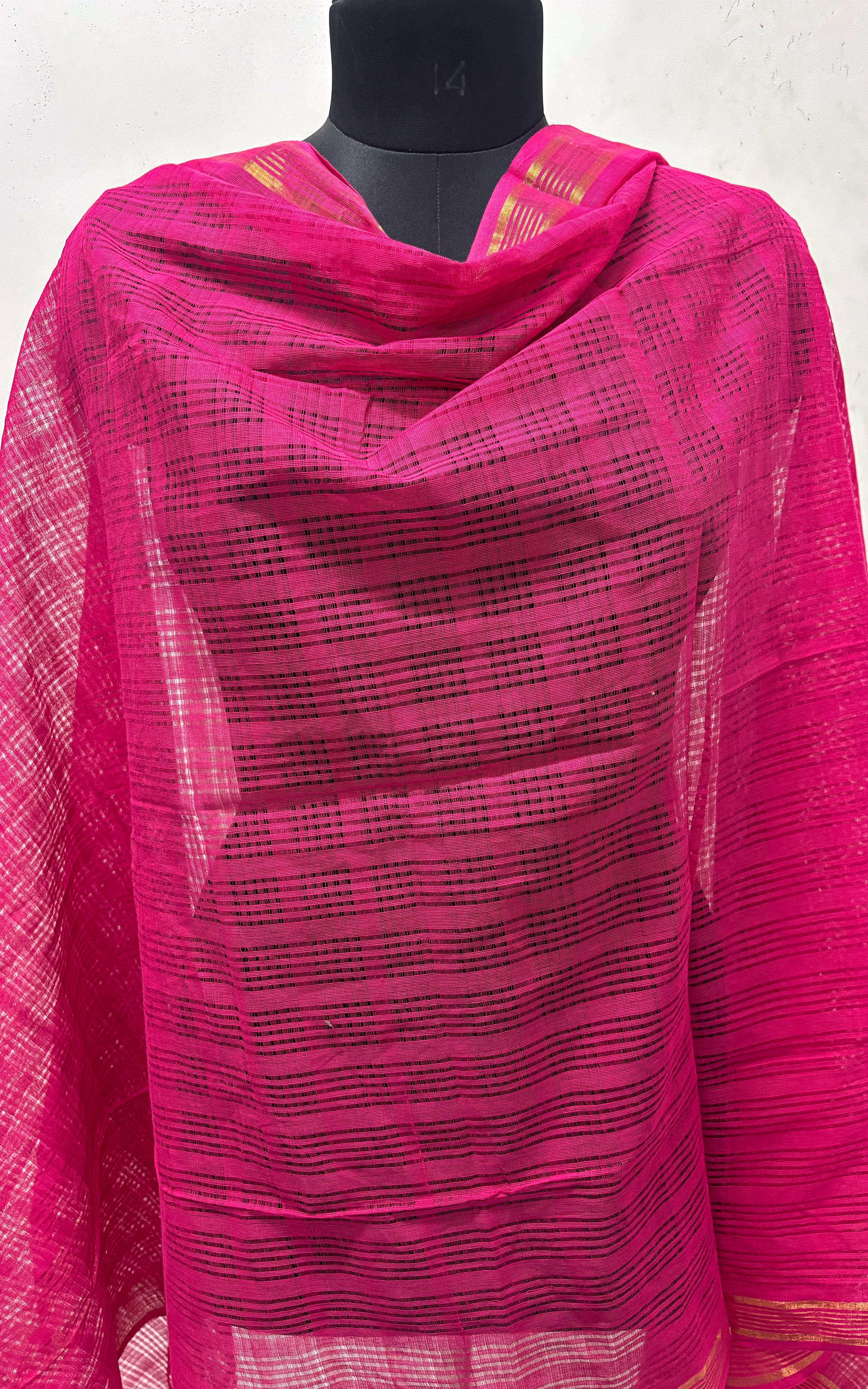 Simple ethnic wear