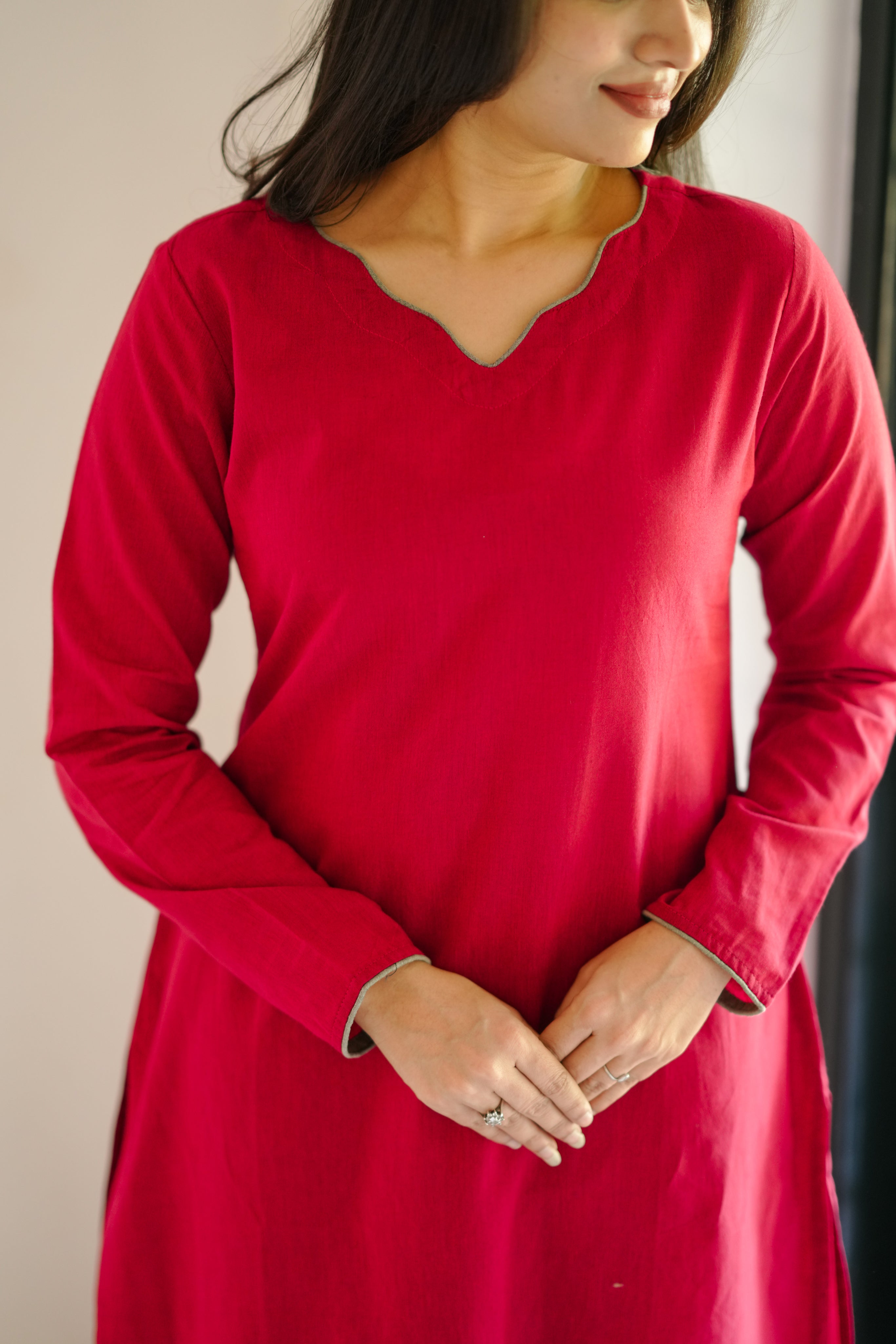 red cotton kurti for college girls
trendy straight cut cotton kurti
casual college wear kurti set
handloom dupatta kurti for college
comfortable cotton kurti for students