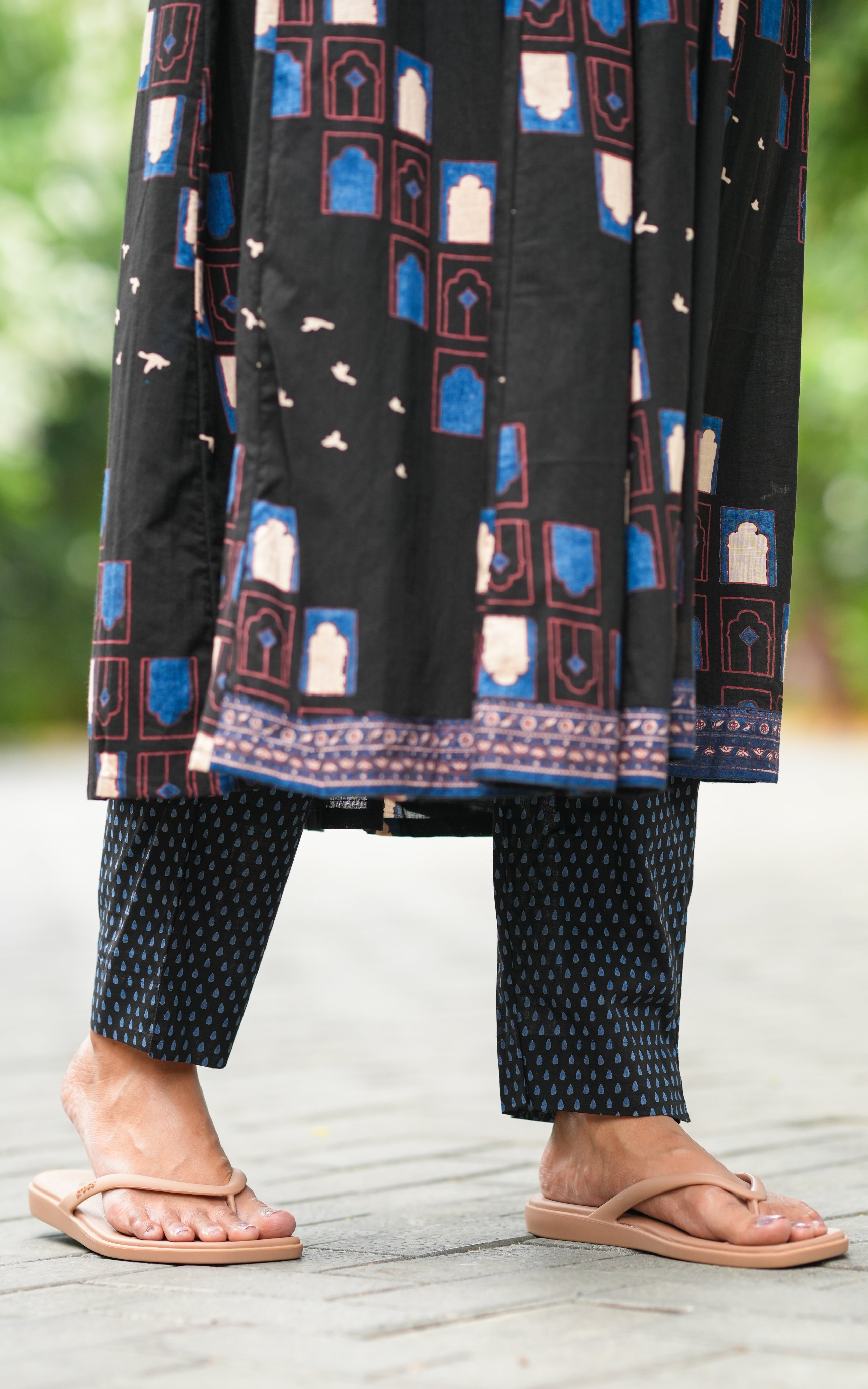Black Anarkali kurti with one side pocket for women