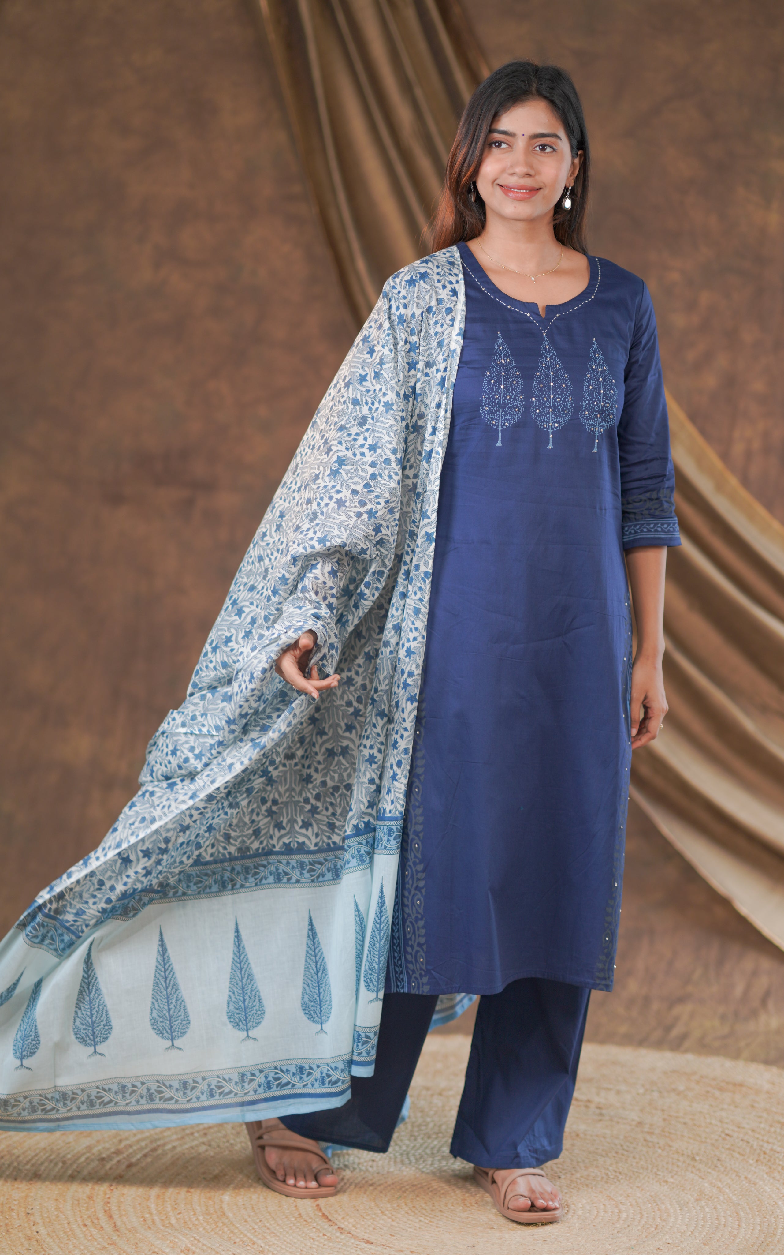 straight cut kurti with dupatta and pants